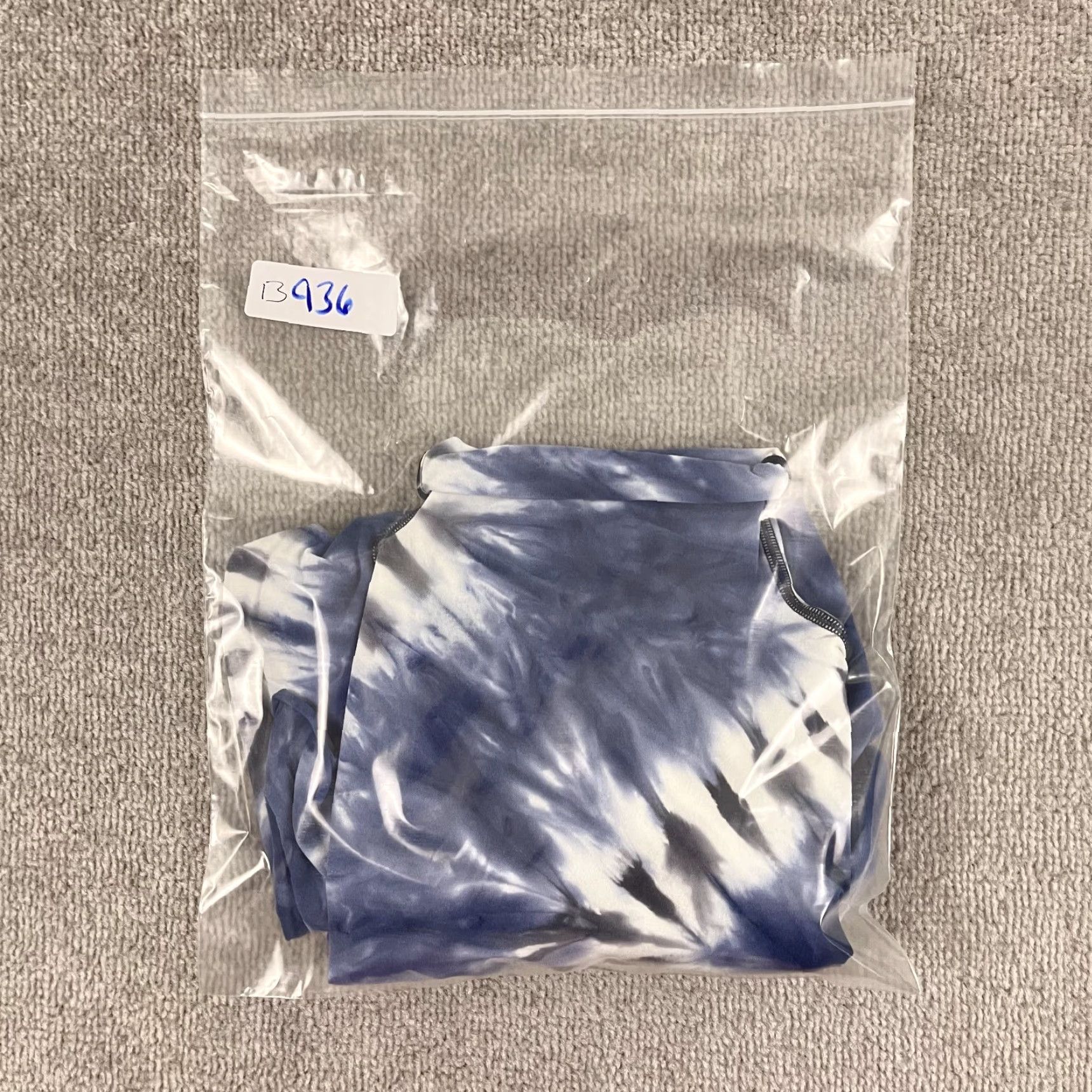 Tory Burch Tory Burch Sport Shirt Womens Medium Blue Tie Dye Mock Neck Stretch Compression Size M / US 6-8 / IT 42-44 - 8 Thumbnail