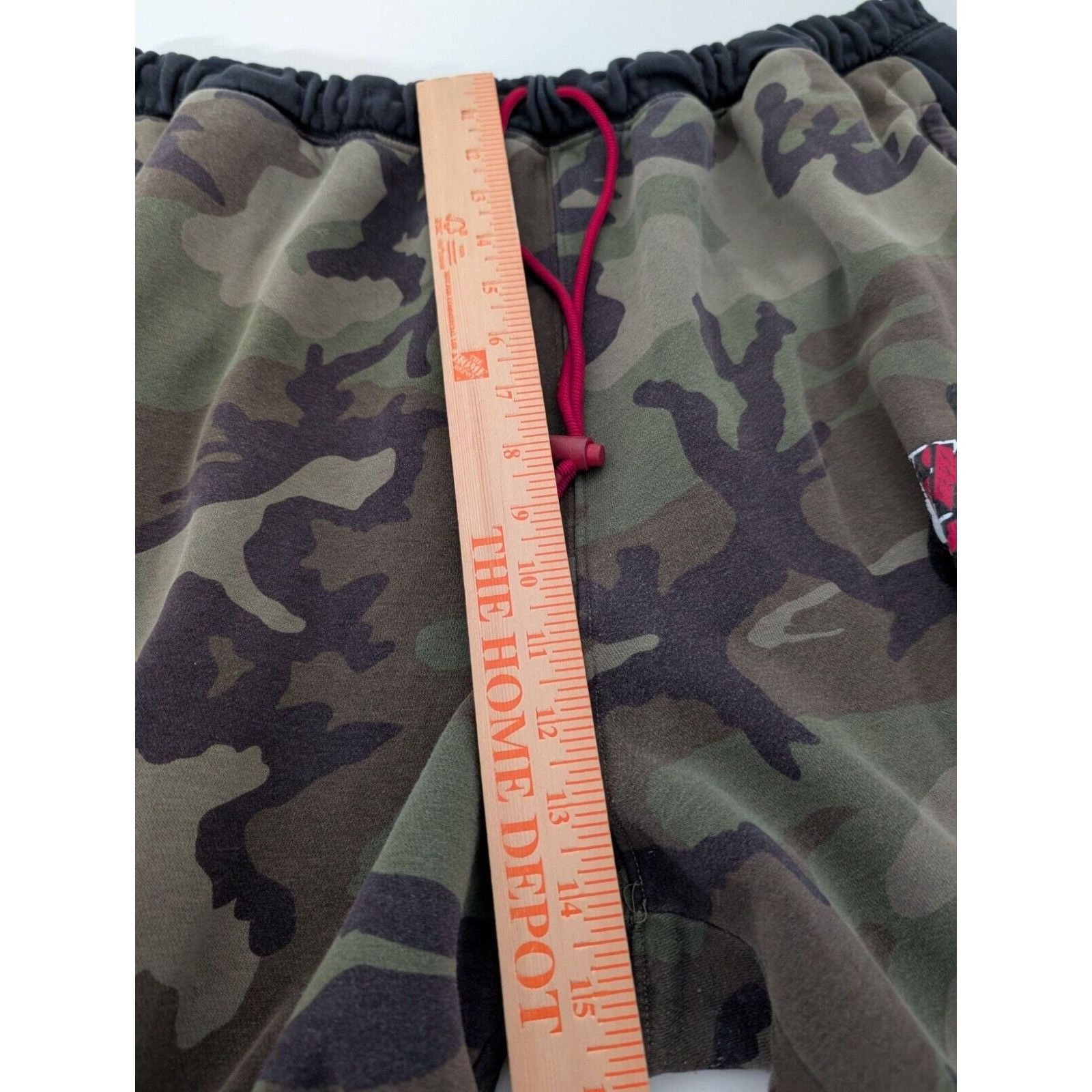Nike Nike Air Jordan Camo Logo Joggers Sweatpants Mens Size XXL Size US 34 / EU 50 - 10 Thumbnail