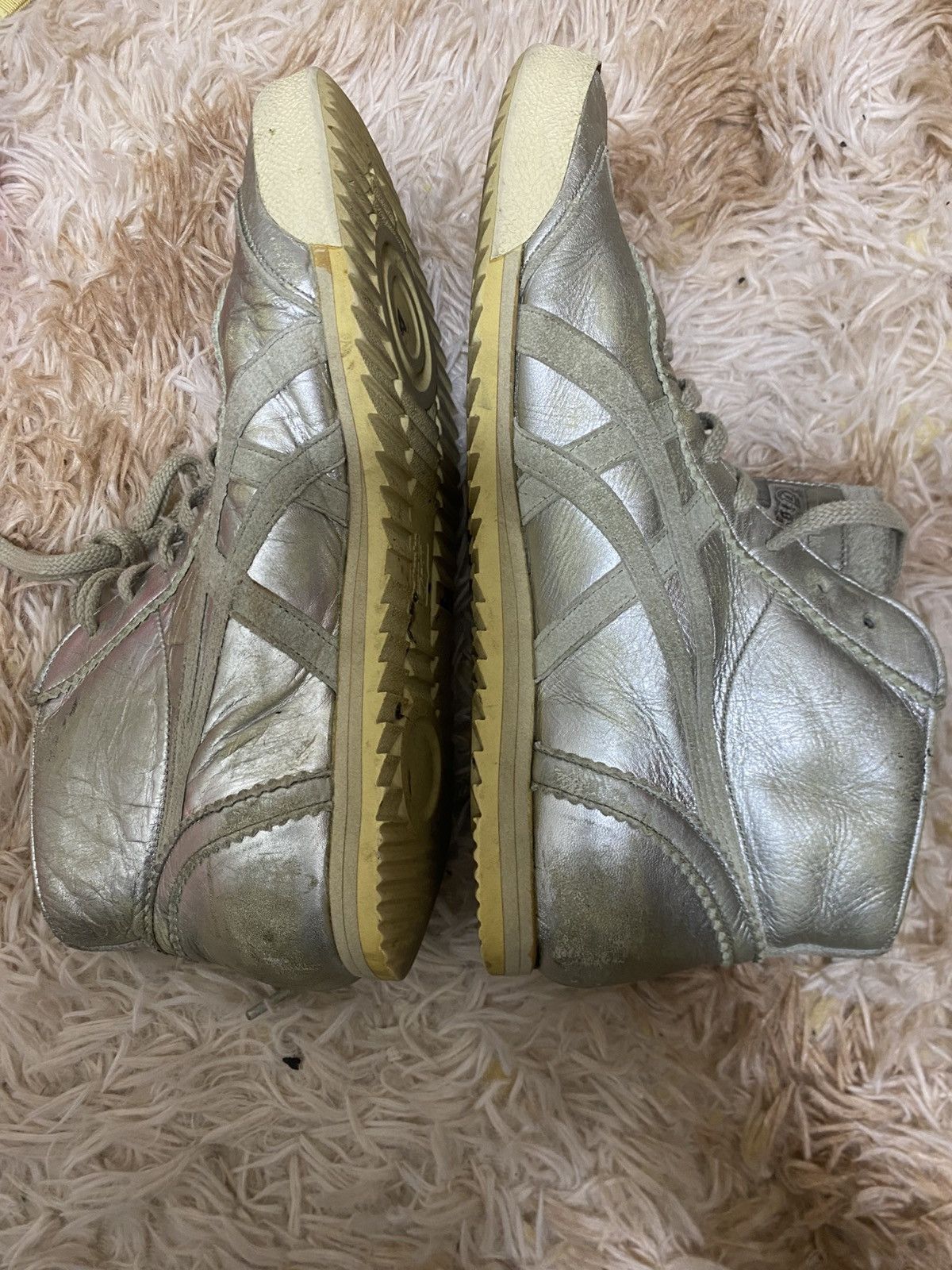Onitsuka Tiger “Onitsuka Tiger Mexico Mid Runner Deluxe TH3L1L Silver Size US 6.5 / EU 39-40 - 4 Thumbnail