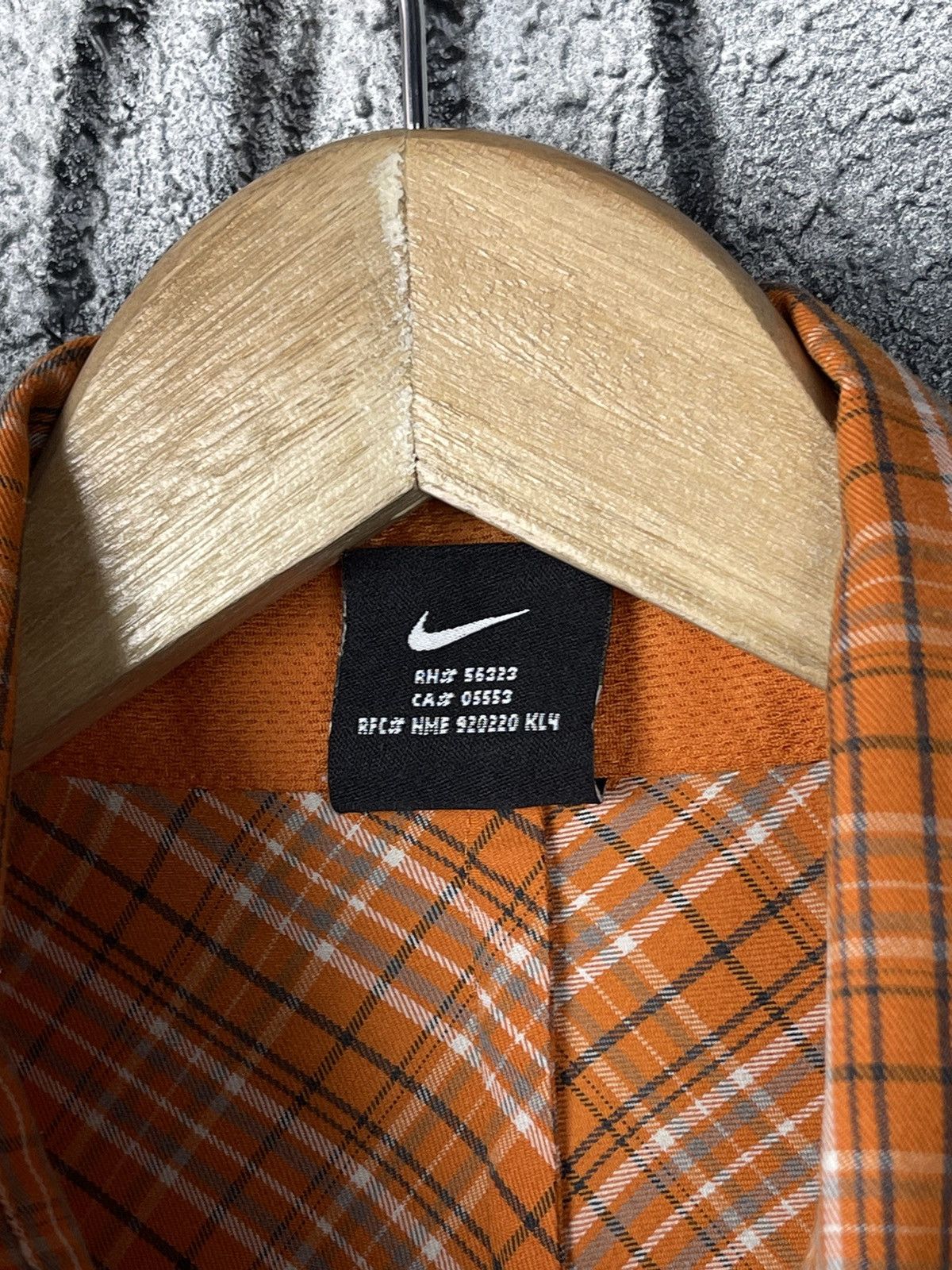 Nike ACG Vintage Nike ACG Y2K Orange Check Short Sleeve Shirt Size S Size US S / EU 44-46 / 1 - 9 Thumbnail