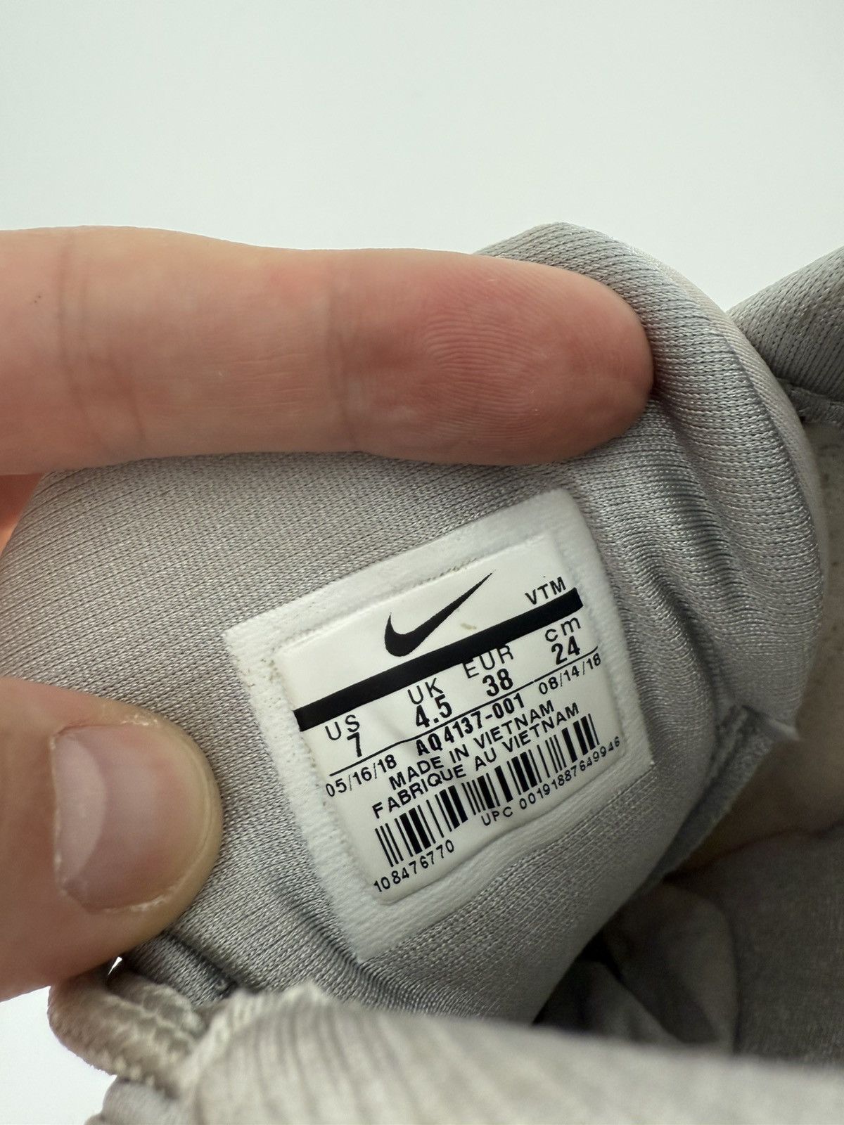 Nike Nike Air Max 97 Gold Silver Sneakers Size US 7 / IT 37 - 10 Thumbnail