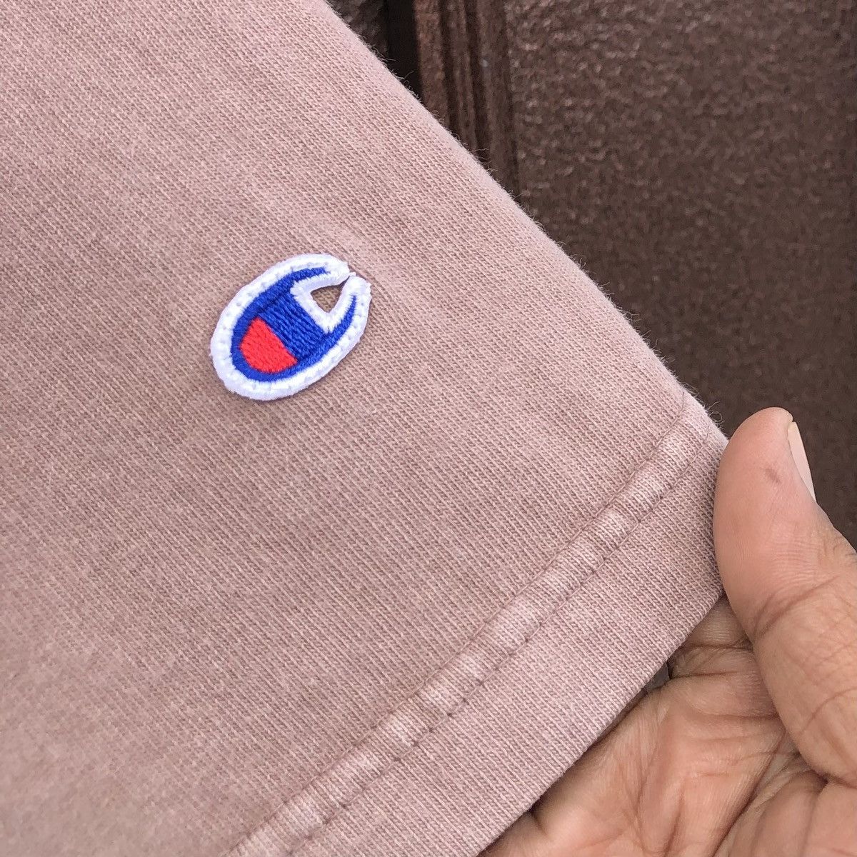 Champion Vintage Champion Sun Faded Pocket Brown Shirt Size US XL / EU 56 / 4 - 7 Thumbnail
