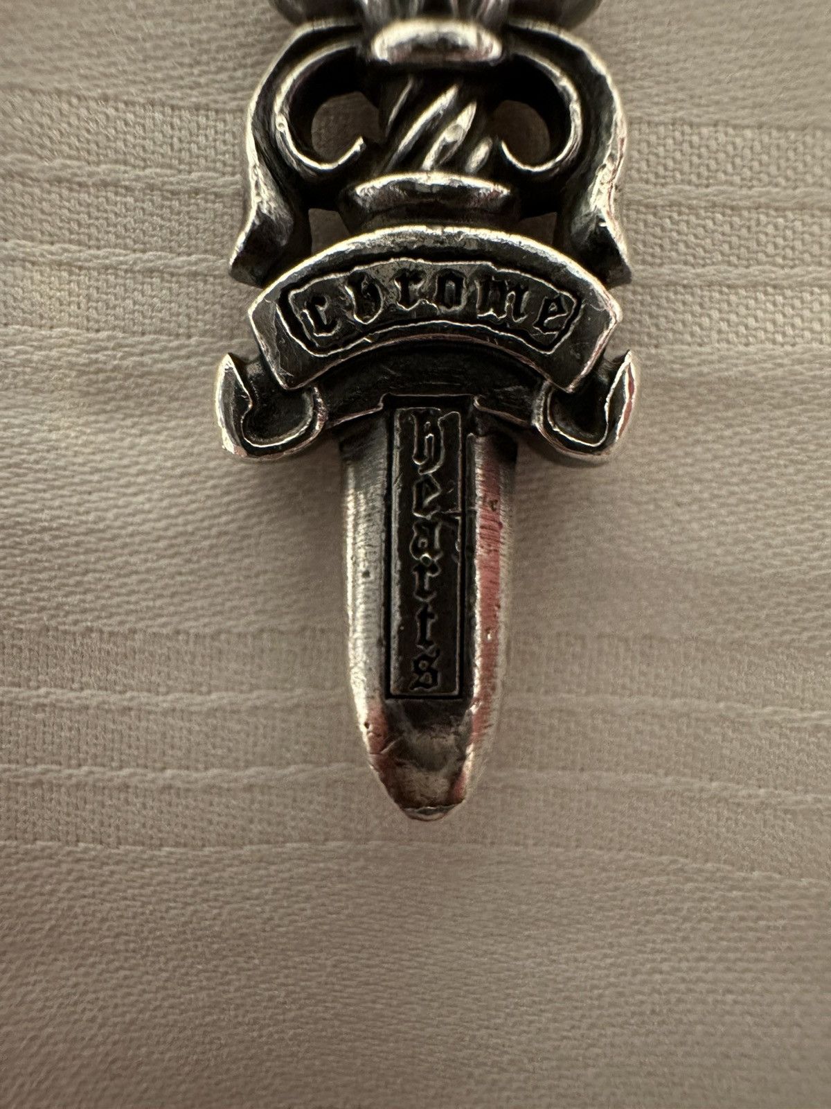 アクセサリー Chrome Hearts Heart pierce Chrome Hearts -pierce- Chrome Hearts: A Closer Look into a