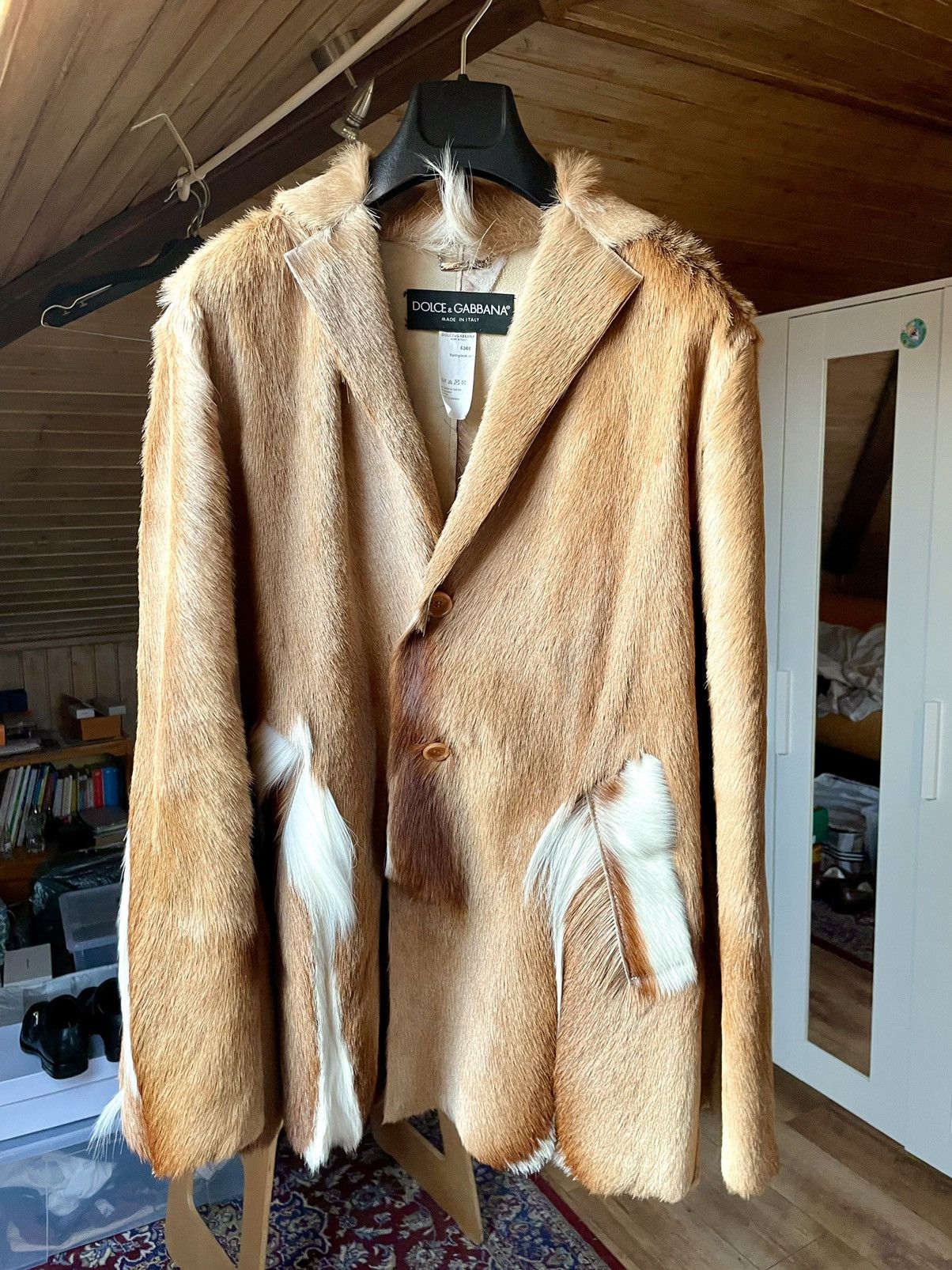 Dolce & Gabbana RESERVED Rare Dolce Gabbana FW 2000 Springbok fur jacket Size US S / EU 44-46 / 1 - 1 Thumbnail