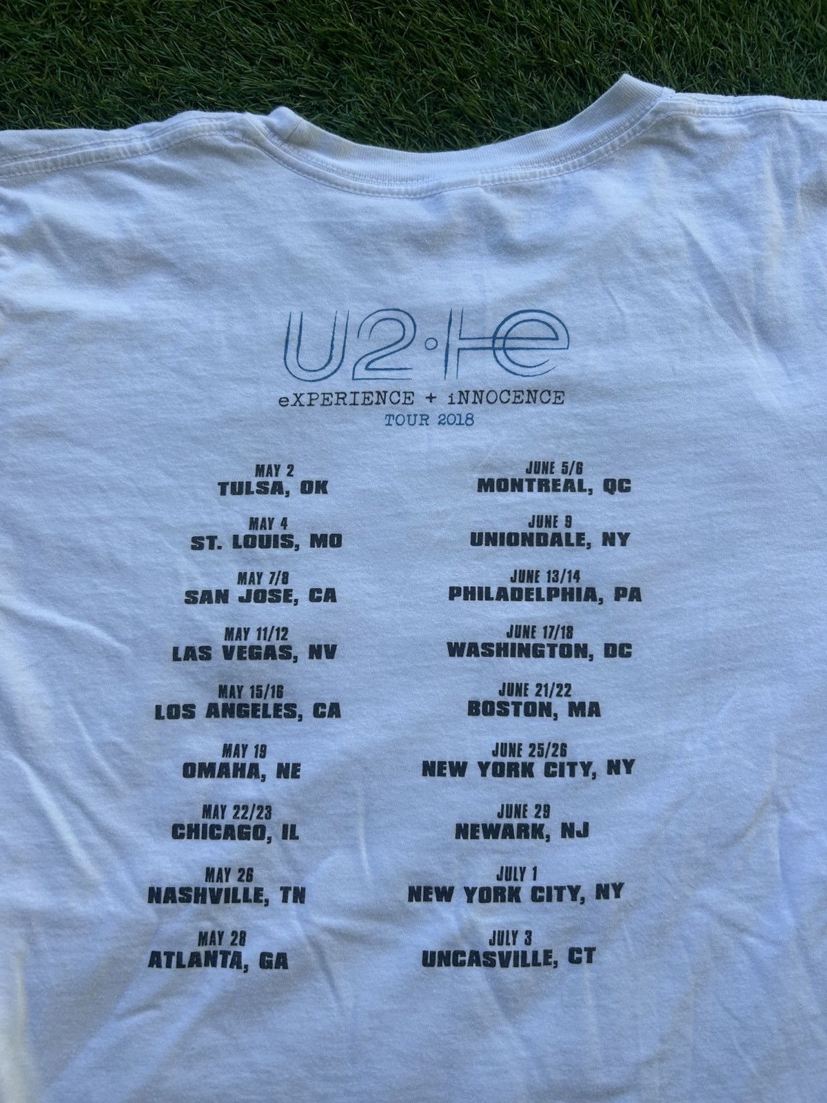 Band Tees U2 Experience + Innocence Tour 2018 Concert T-Shirt Size US S / EU 44-46 / 1 - 5 Thumbnail