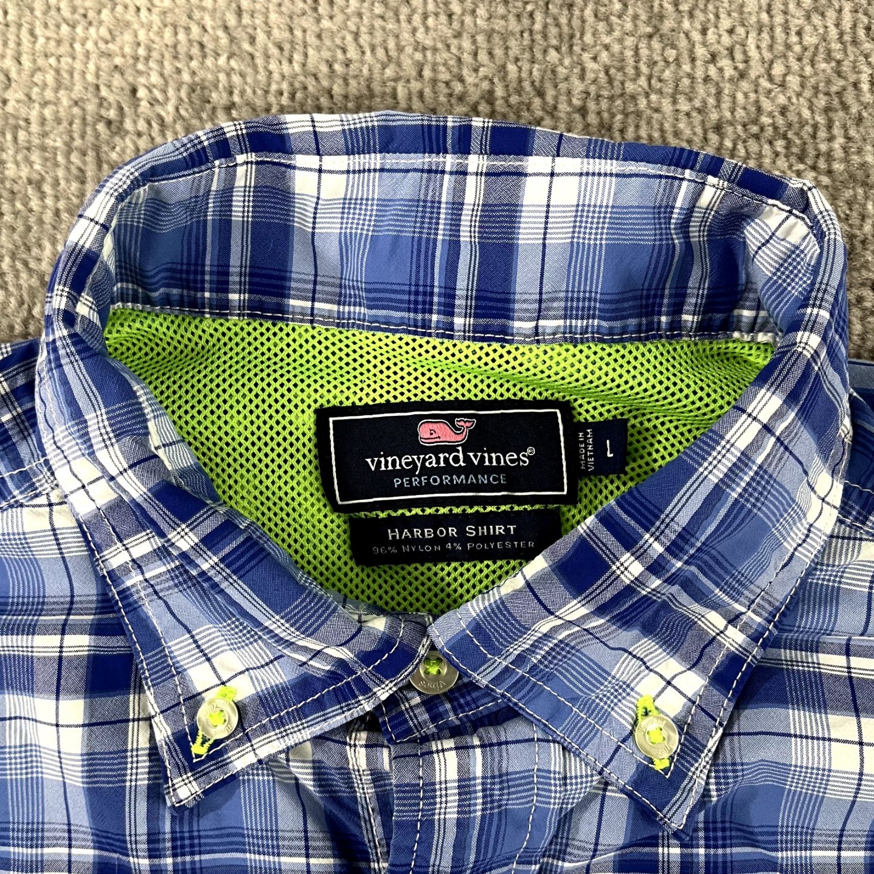 Vineyard Vines VINEYARD VINES Harbor Shirt Mens Large Plaid Nylon Performance Fishing Vented Shirt Size US L / EU 52-54 / 3 - 3 Thumbnail