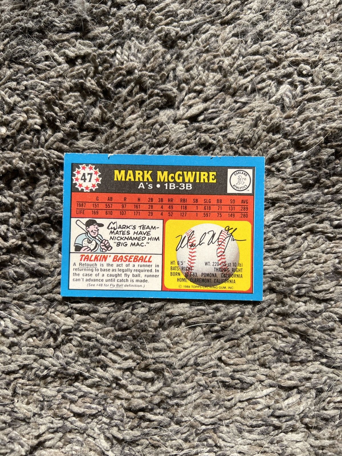 MLB 1988 Topps #47 Mark McGwire Card Size ONE SIZE - 2 Thumbnail