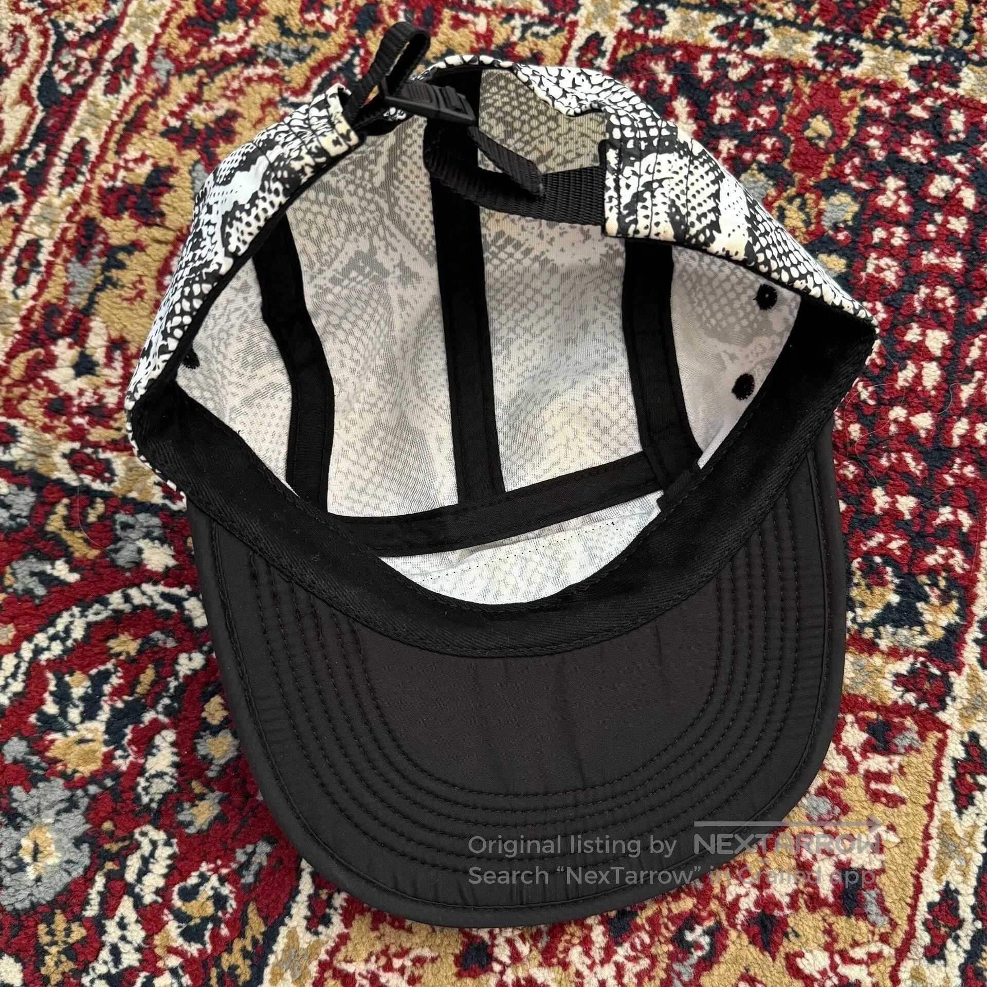Supreme Supreme Snake Print Five. Size ONE SIZE - 4 Thumbnail