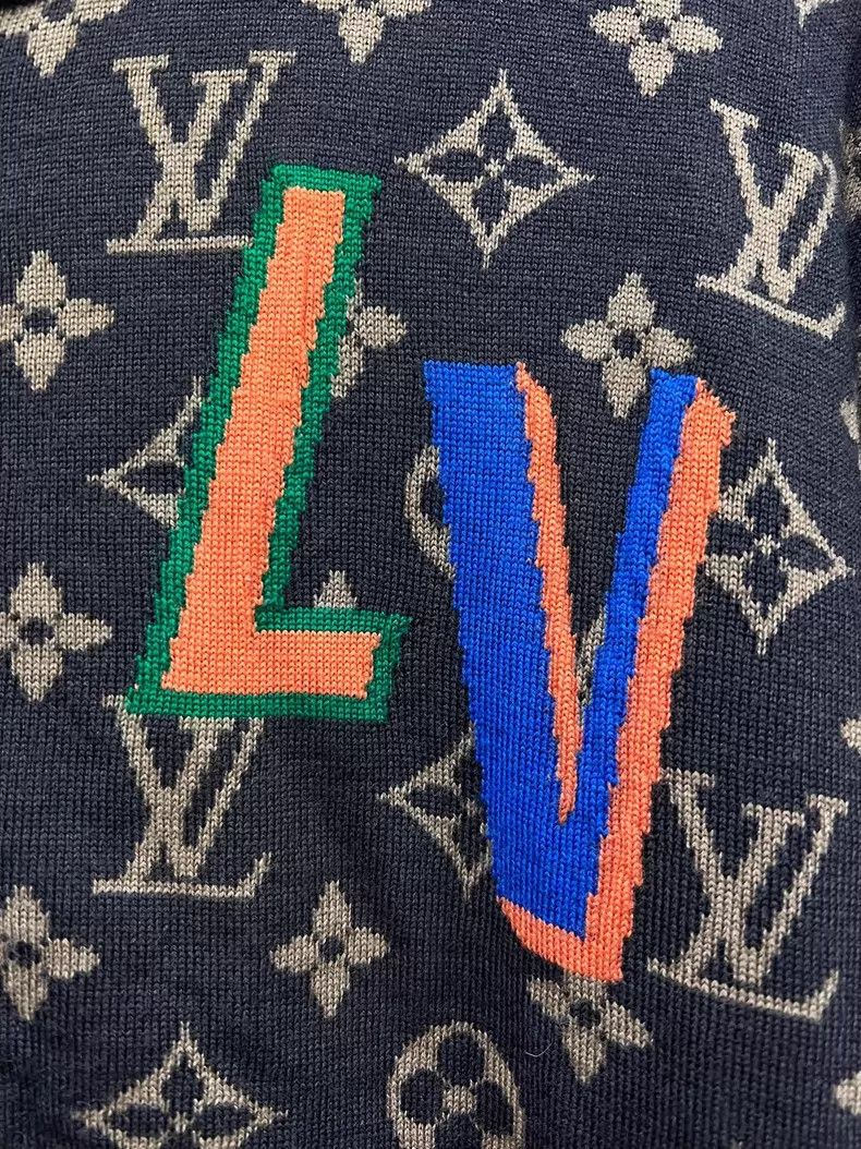Louis Vuitton Louis Vuitton NBA full-print knit jacket Size US S / EU 44-46 / 1 - 5 Thumbnail