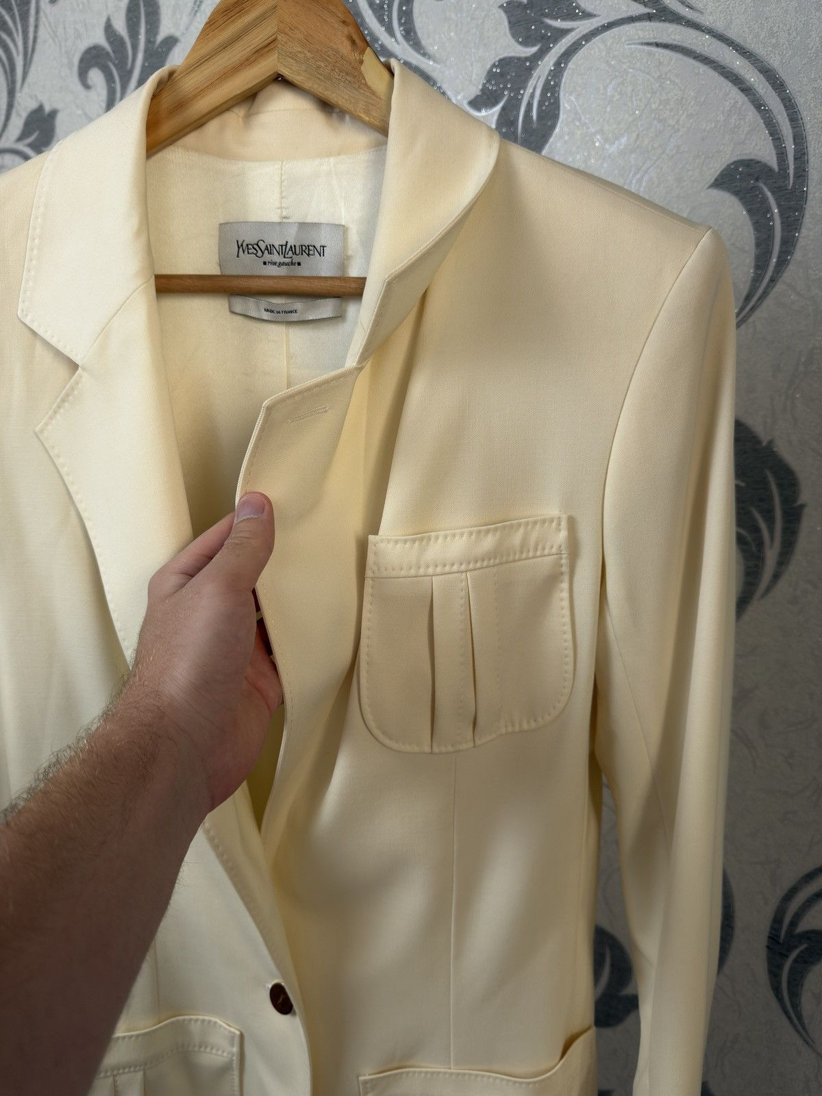 Yves Saint Laurent YVES SAINT LAURENT RIVE GAUCHE BEIGE BLAZER JACKET LANA WOOL Size M / US 6-8 / IT 42-44 - 19 Thumbnail