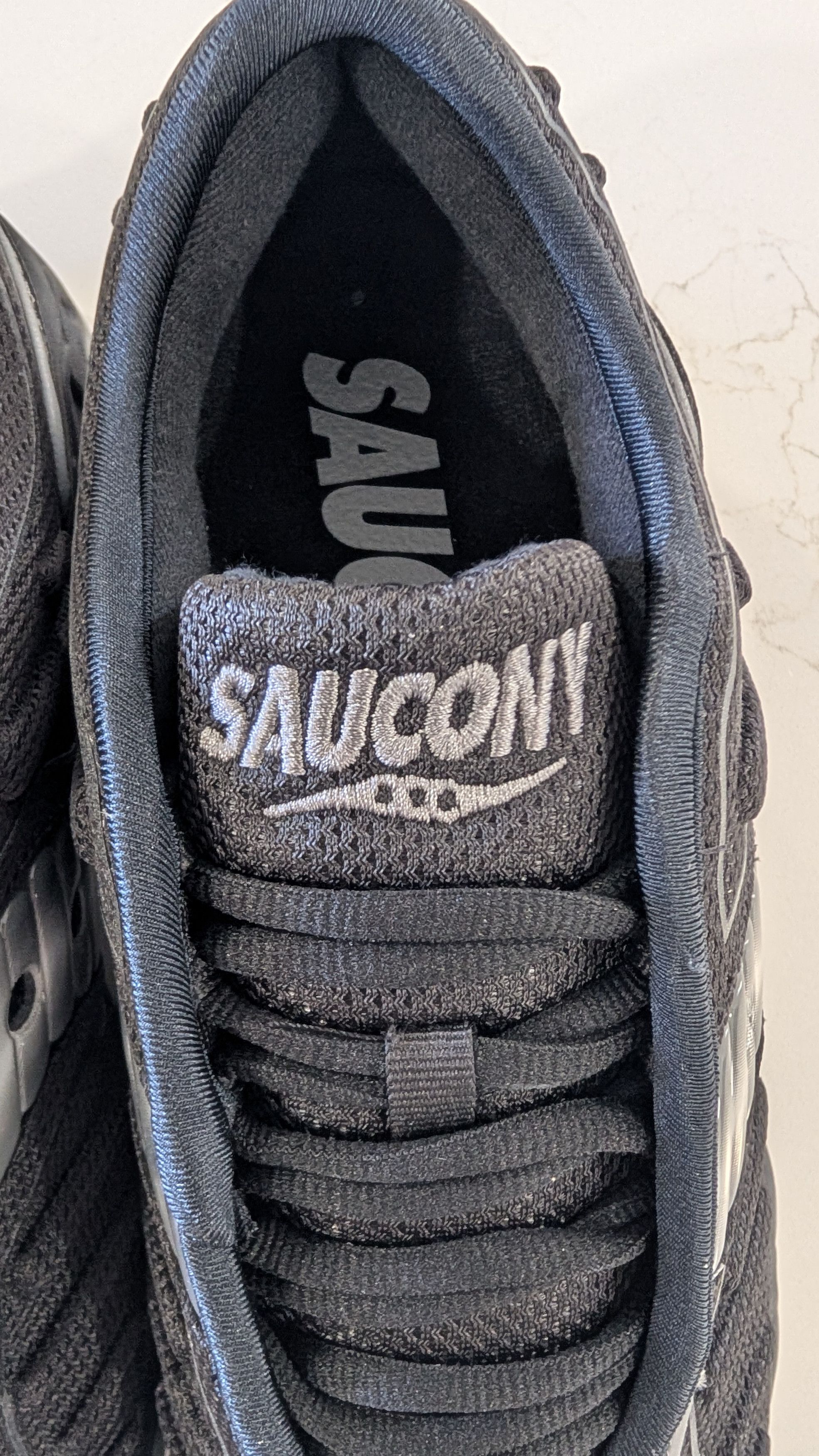 Saucony Saucony Matrix Black Metallic Sneakers Men’s 10 Size US 11.5 / IT 41.5 - 14 Thumbnail