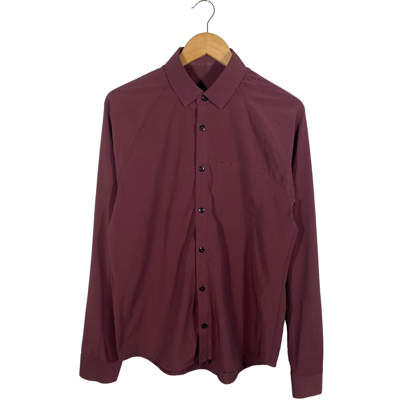 Lululemon Lululemon Maroon Lightweight Button Up Shirt Size US M / EU 48-50 / 2 - 1 Thumbnail