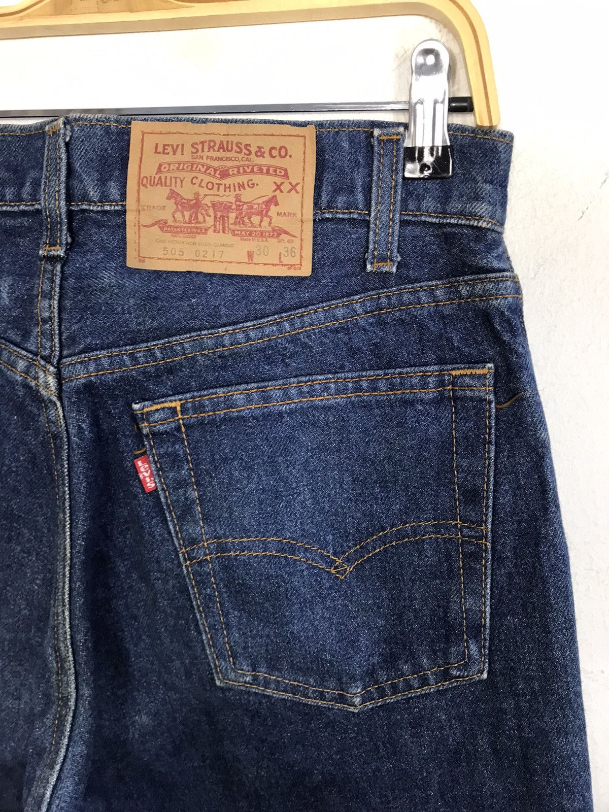 Levi's Vintage Clothing Levi's Lot 505 Zipper Indigo Denim Regular Straight Cut Size US 30 / EU 46 - 7 Thumbnail