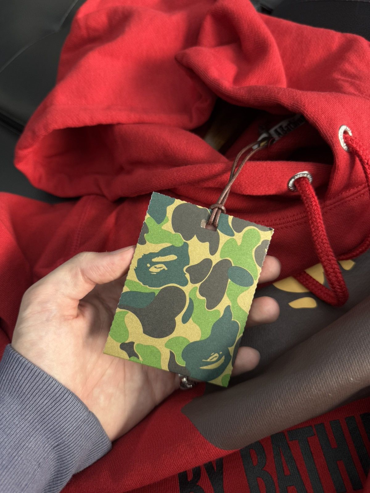 Bape Bape Hoodie Pullover Red Basic Logo Size Small (NEW) Size US S / EU 44-46 / 1 - 13 Thumbnail