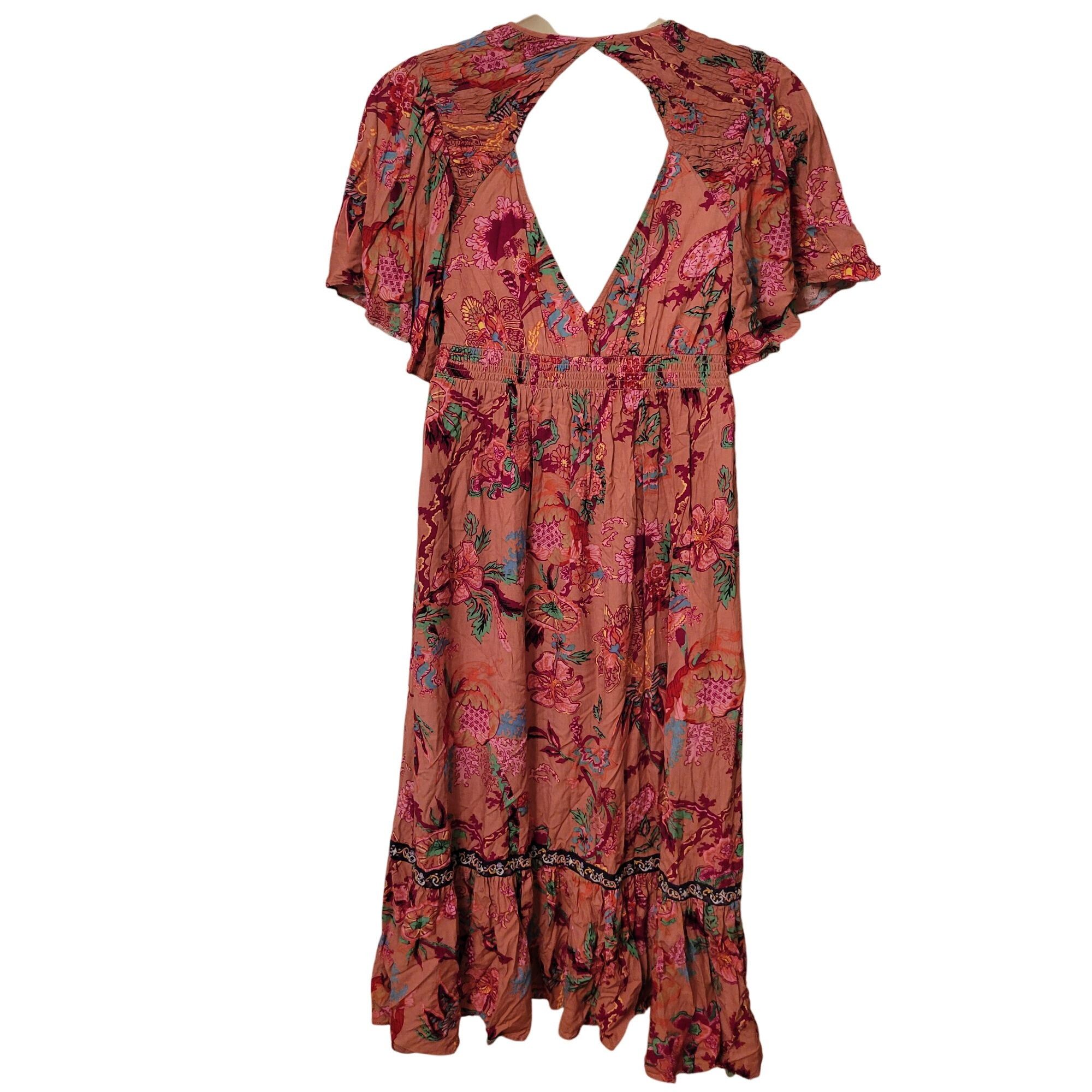 Anthropologie Anthropologie M Bohemian Floral Maxi Dress Flutter Sleeves V Size M / US 6-8 / IT 42-44 - 4 Thumbnail