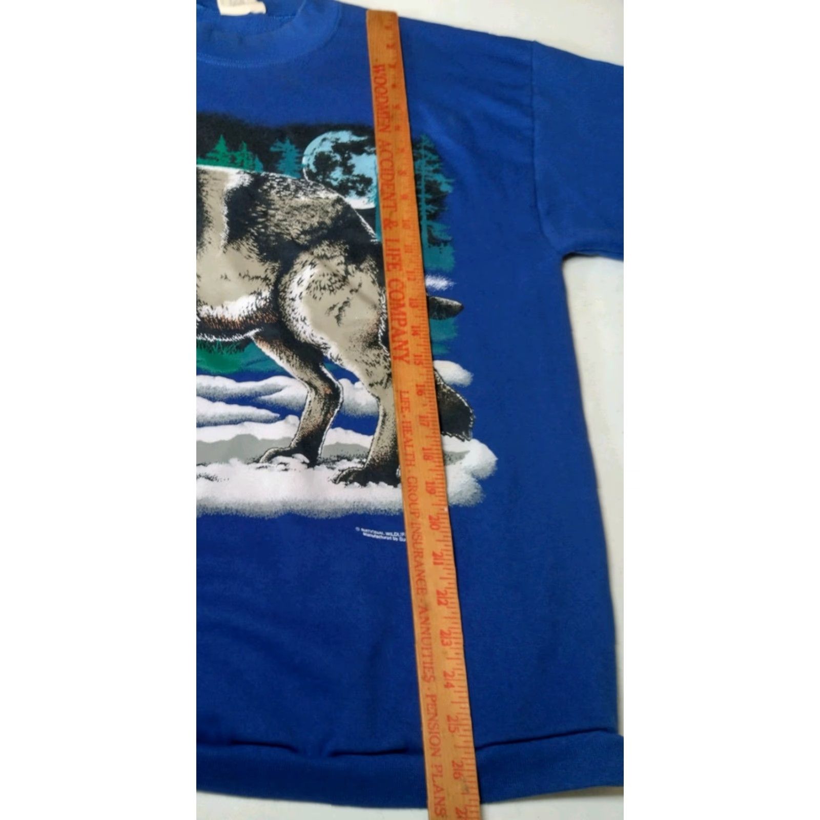 Vintage VINTAGE National Wildlife Federation Sweatshirt Timber Wolf Crew Neck L Men Blue Cotton Blend Knit Pullover Graphic USA Made Size US L / EU 52-54 / 3 - 5 Thumbnail