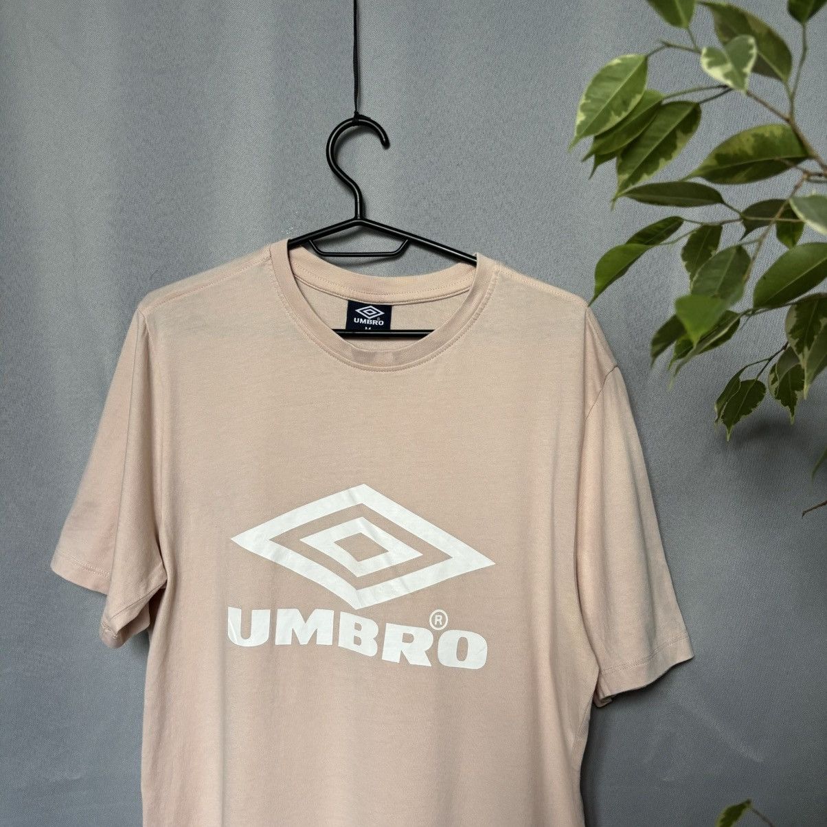 Umbro Umbro t-shirt tee big logo medium sportswear streetwear Size US M / EU 48-50 / 2 - 4 Thumbnail
