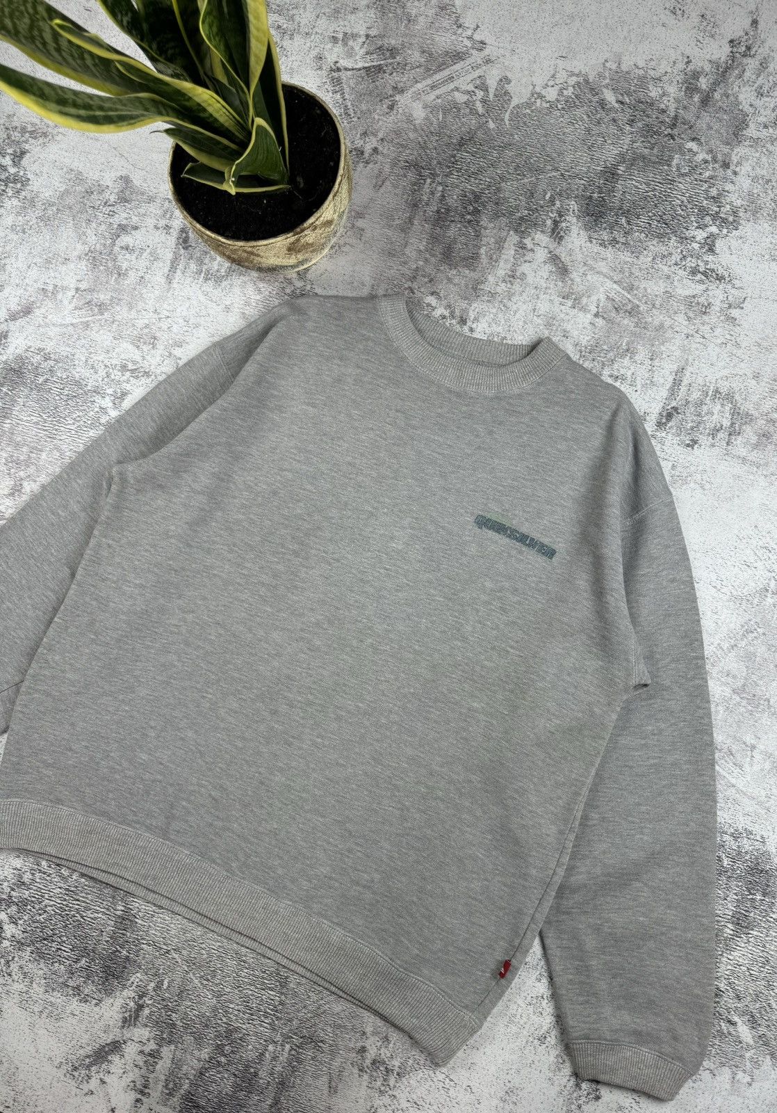 Quiksilver Quicksilver Vintage 90S-00S Big Logo Basic Gray Sweatshirt Size US M / EU 48-50 / 2 - 10 Thumbnail