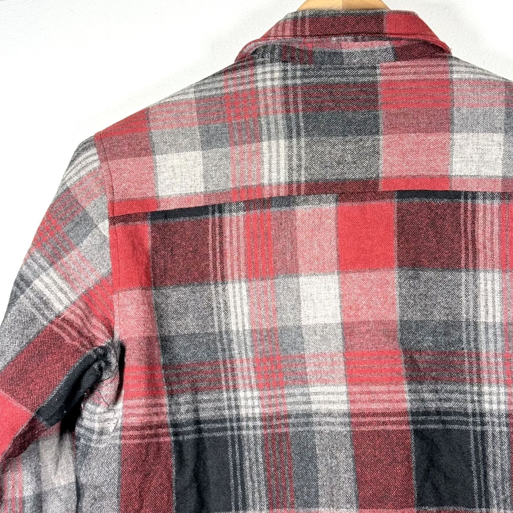 Lord & Taylor Vintage Lord & Taylor Quilted Lined Flannel Jacket Red Black Plaid Men's Medium Size US M / EU 48-50 / 2 - 7 Thumbnail
