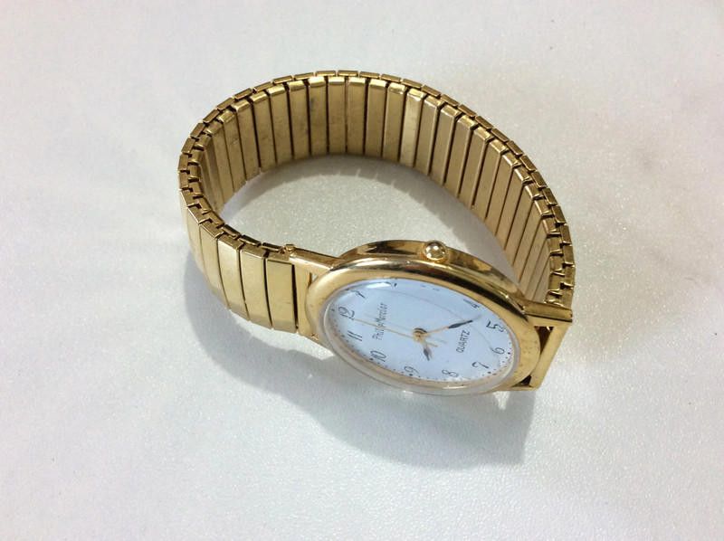 Designer Philip white dial gold stainless steel bracelet watch Size ONE SIZE - 4 Thumbnail