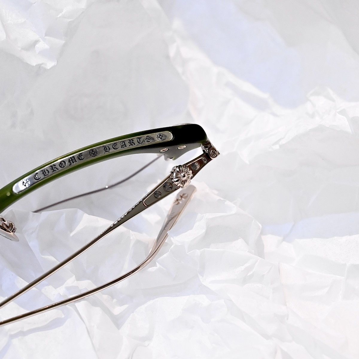 Chrome Hearts CHROME HEARTS SLUNTRADICTION MATTE DARK OLIVE/ GOLD PLATED GLASSES GLASSES Size ONE SIZE - 5 Thumbnail