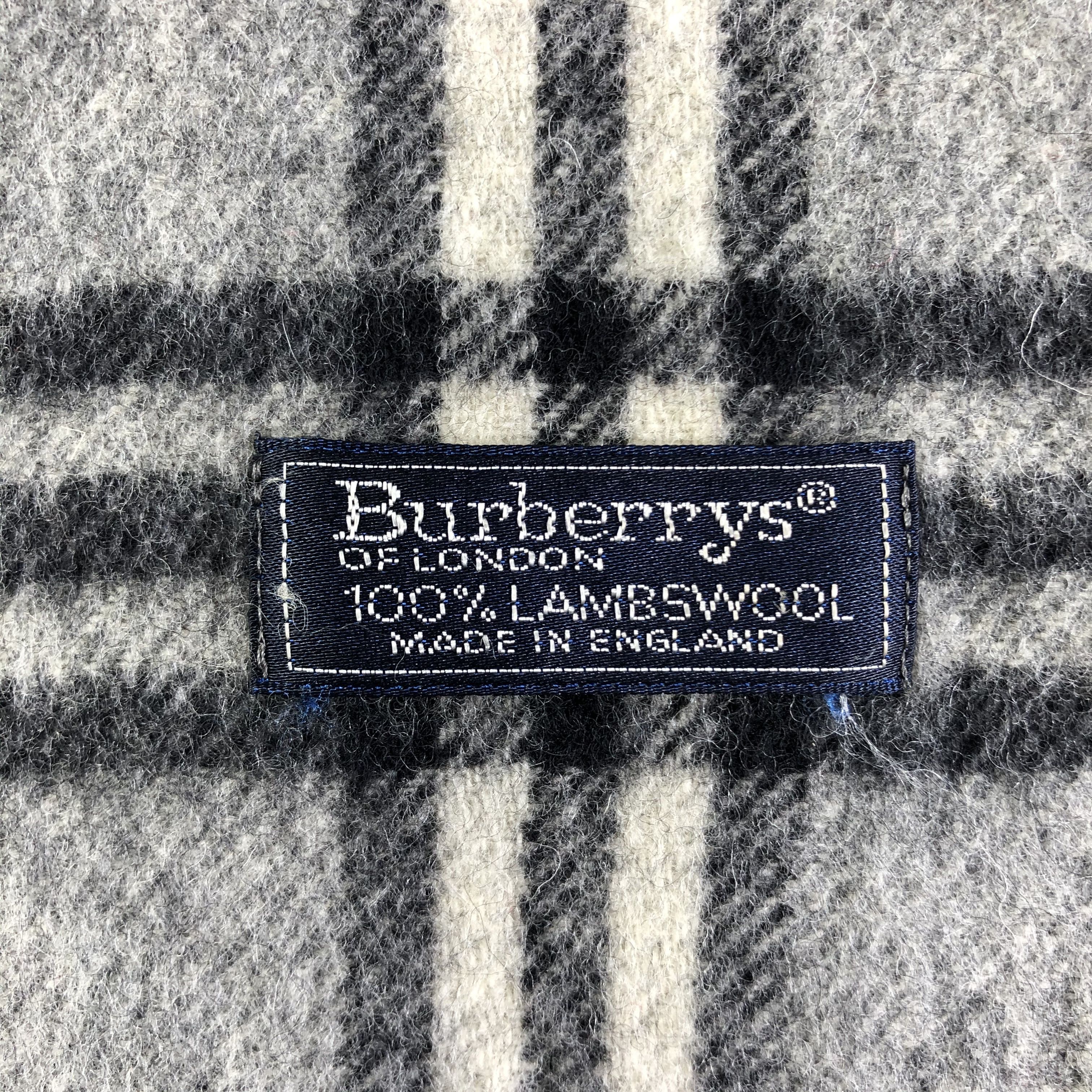 Burberry Burberry Scarf / Muffler / Neckwear P313 Size ONE SIZE - 2 Thumbnail