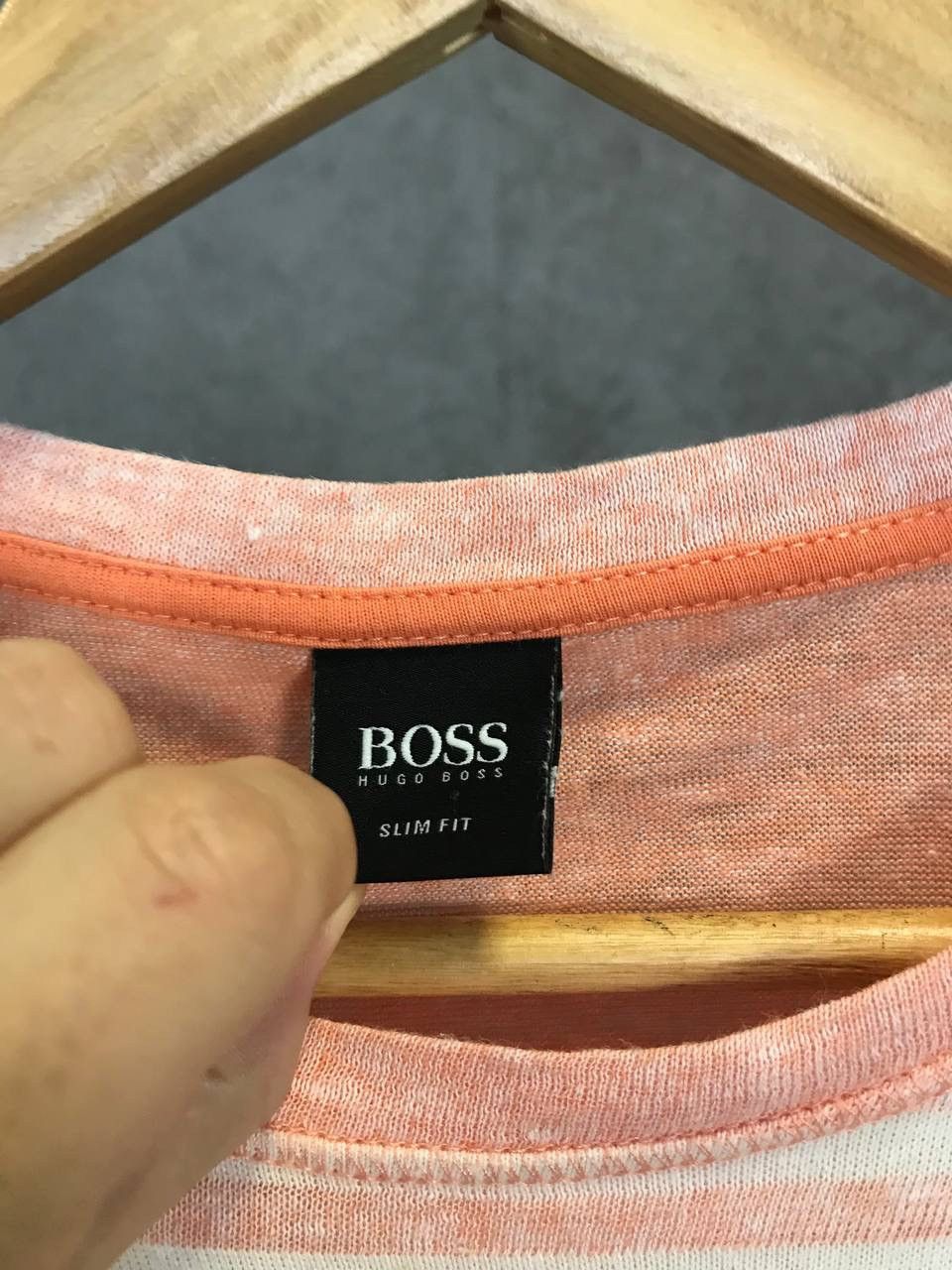 Hugo Boss Hugo Boss designer luxury striped tee Size US M / EU 48-50 / 2 - 3 Thumbnail