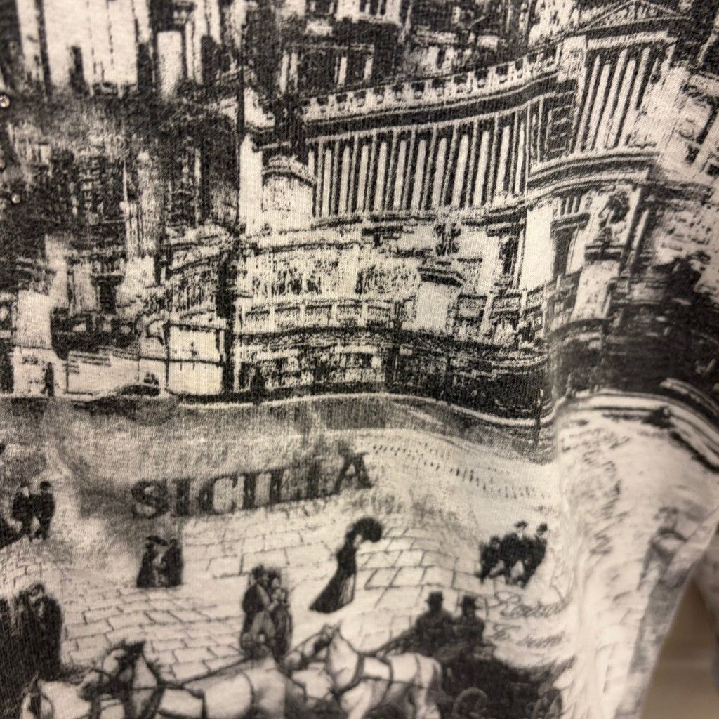 John Galliano John Galliano Style Italian all over gazette print Zip-Up XL Size XL / US 12-14 / IT 48-50 - 3 Thumbnail