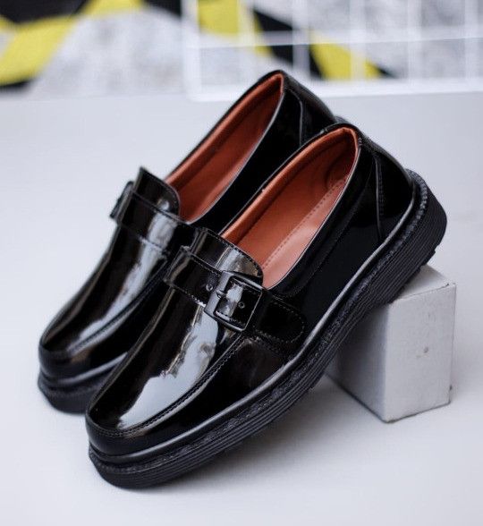 image of Unisex Flave Strap Leather Loafer Black, Men's (Size 9)