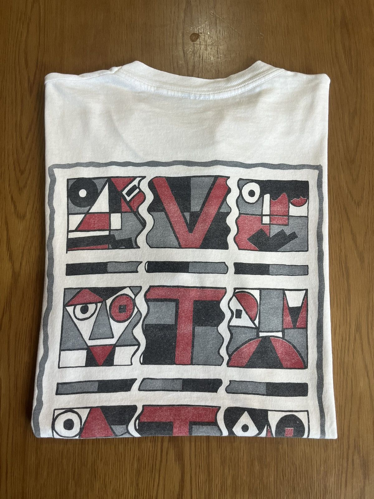 Arts & Science Vintage VOTE Art Design By Igor Guillaukim 90’s Tshirt Size US M / EU 48-50 / 2 - 1 Thumbnail