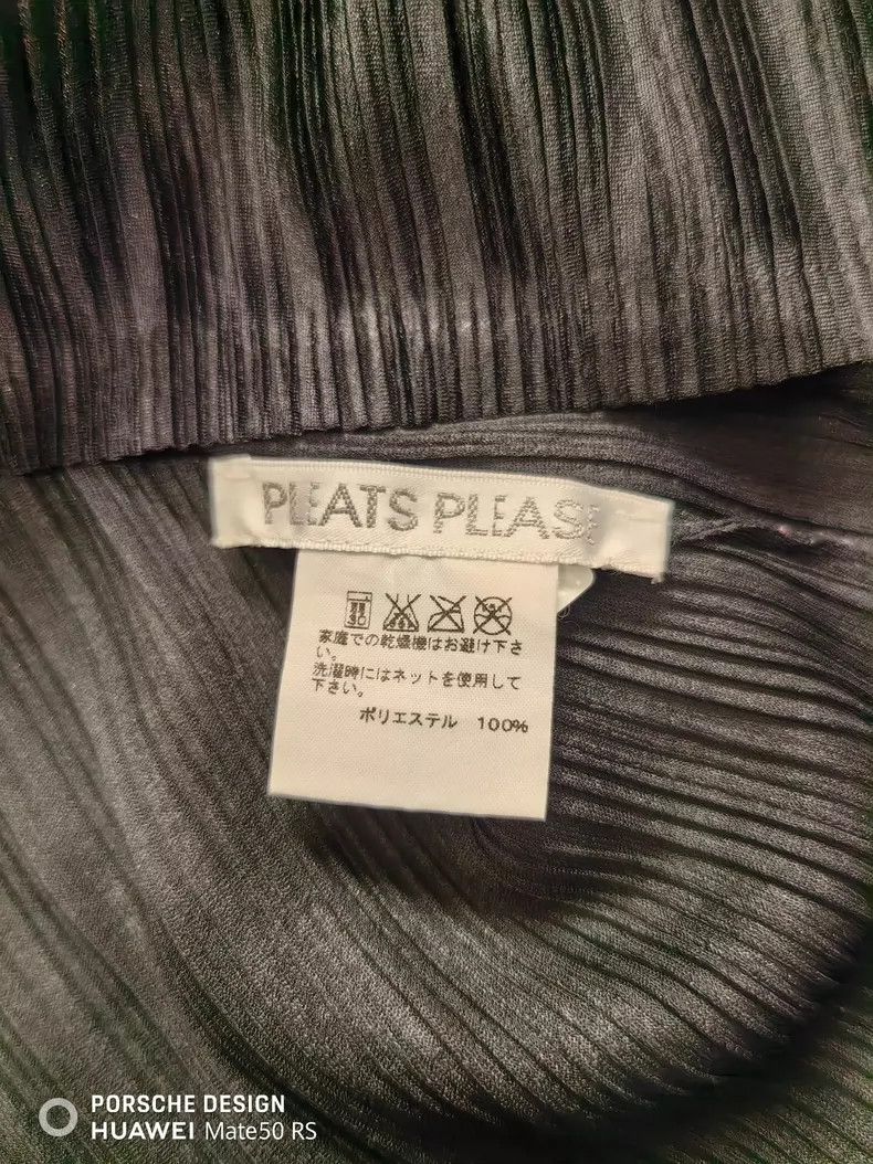 Issey Miyake Issey Miyake size:3 Black pleated long-sleeved shirt Size XS / US 0-2 / IT 36-38 - 2 Thumbnail