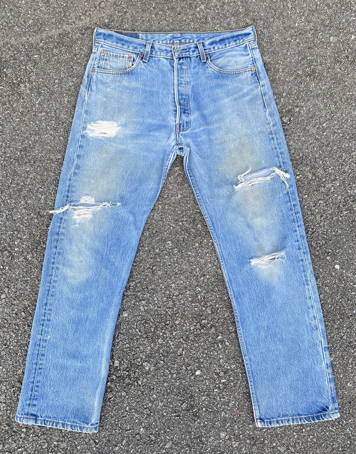 image of Levis x Levis Vintage Clothing Size 35 X 30 Vintage Kevi's 501Xx Made In Usa Distressed in Blue