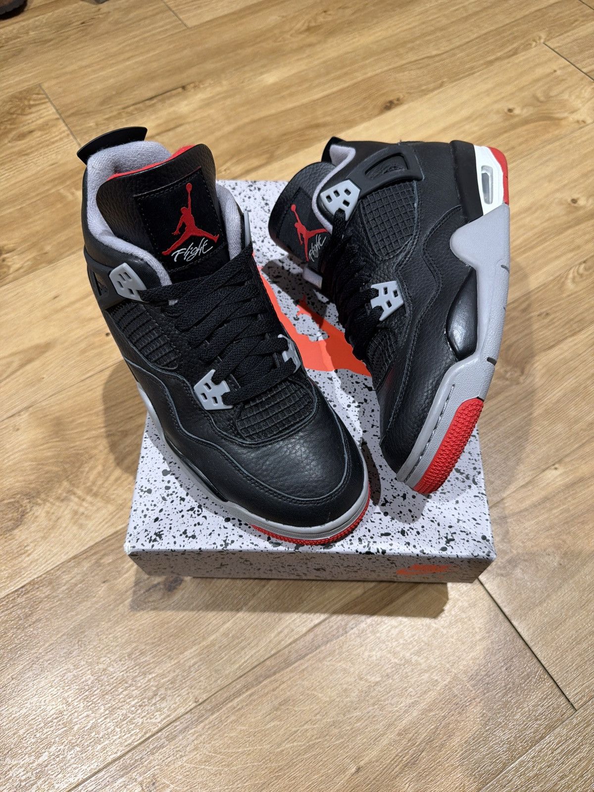Jordan Brand Air Jordan 4 Retro GS “Bred Reimagined” Size US 7 / EU 40 - 1 Thumbnail