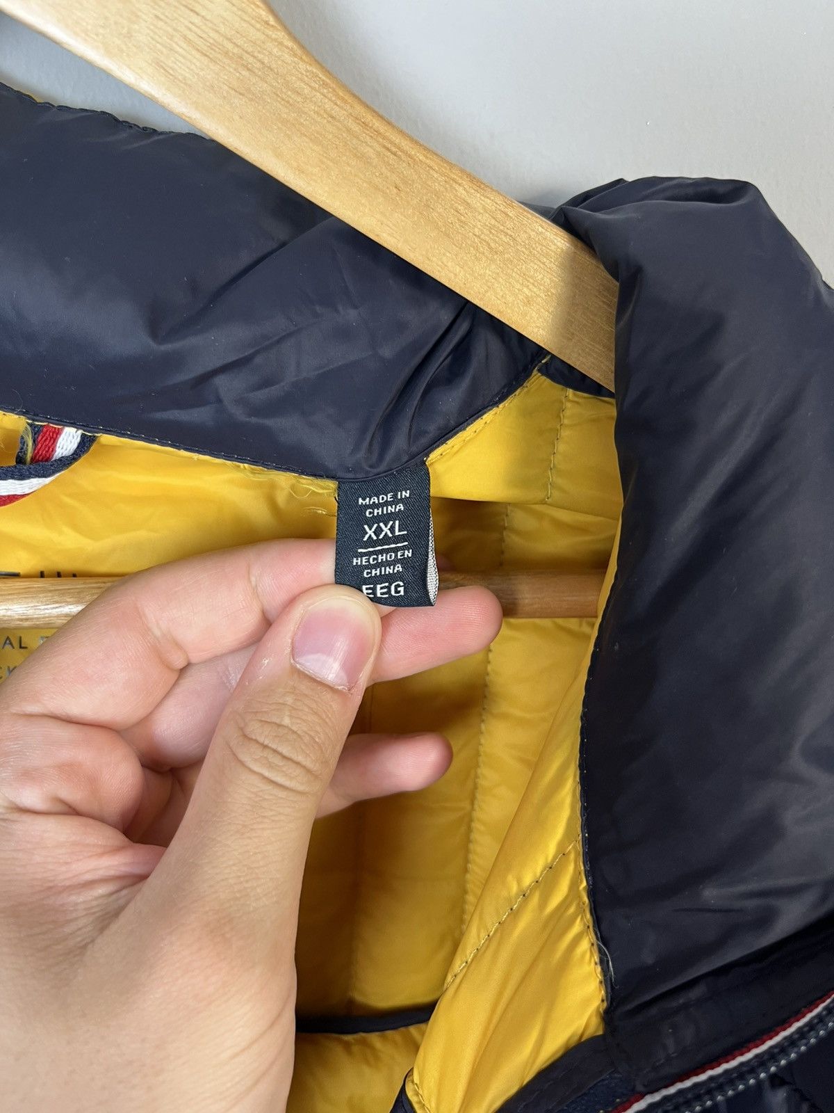 Tommy Hilfiger Tommy Hilfiger Light Natural Down Packable Jacket Size US XXL / EU 58 / 5 - 11 Thumbnail