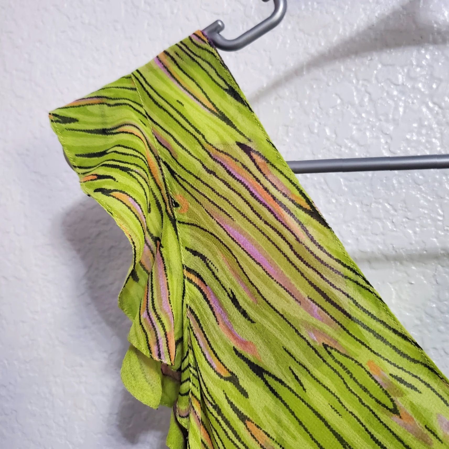 Vintage VINTAGE Chaudry Midi Dress Womens L Lime Green Print Flutter Sleeve V Neck Lined Fairycore Dress Size L / US 10 / IT 46 - 5 Thumbnail