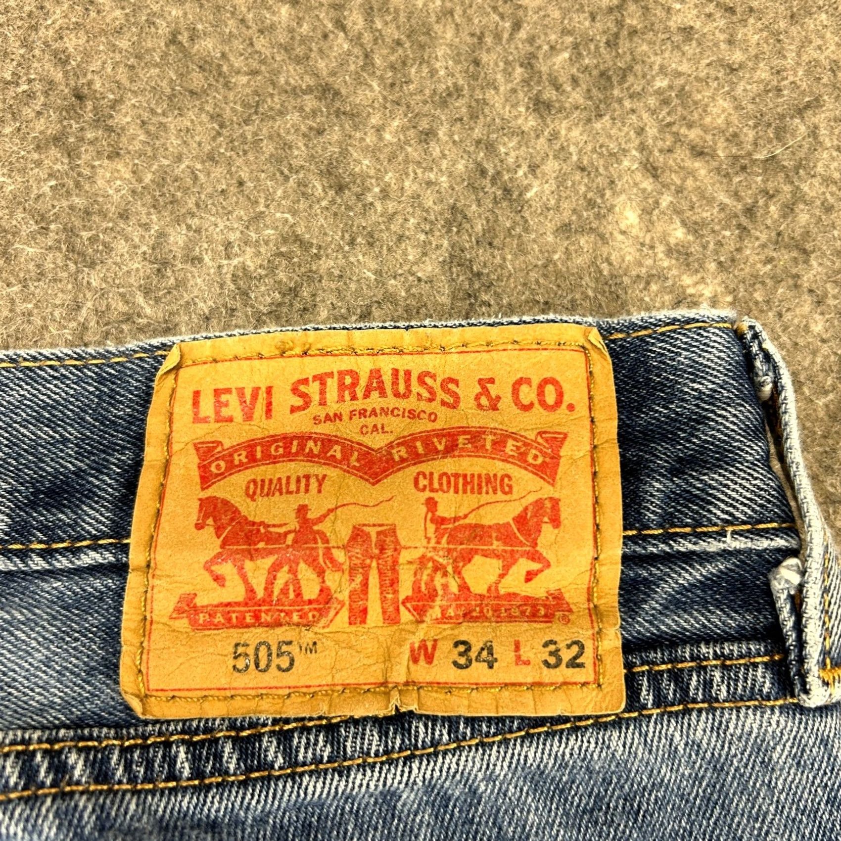 Levi's Levi's 505 Jeans Regular Fit Straight Blue Medium Wash Distressed 34x32 Mens Denim Cotton 100% Machine Washable Belt Loops 5-Pocket Size US 34 / EU 50 - 3 Thumbnail