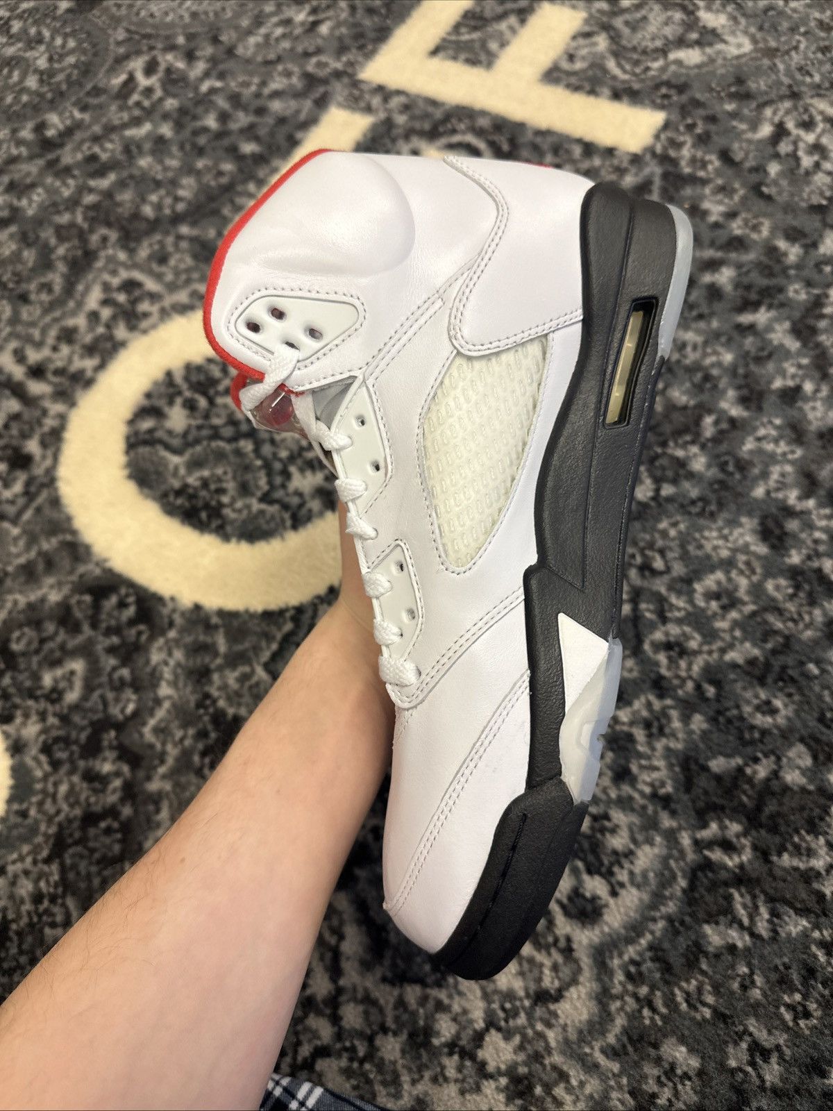 Nike Jordan 5 retro silver tongue / Nike Size US 10.5 / EU 43-44 - 6 Thumbnail