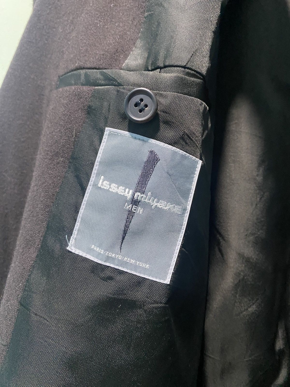 Issey Miyake Archive 80’s Issey Miyake Double Breasted Coat Wool Jacket Size US XL / EU 56 / 4 - 12 Thumbnail