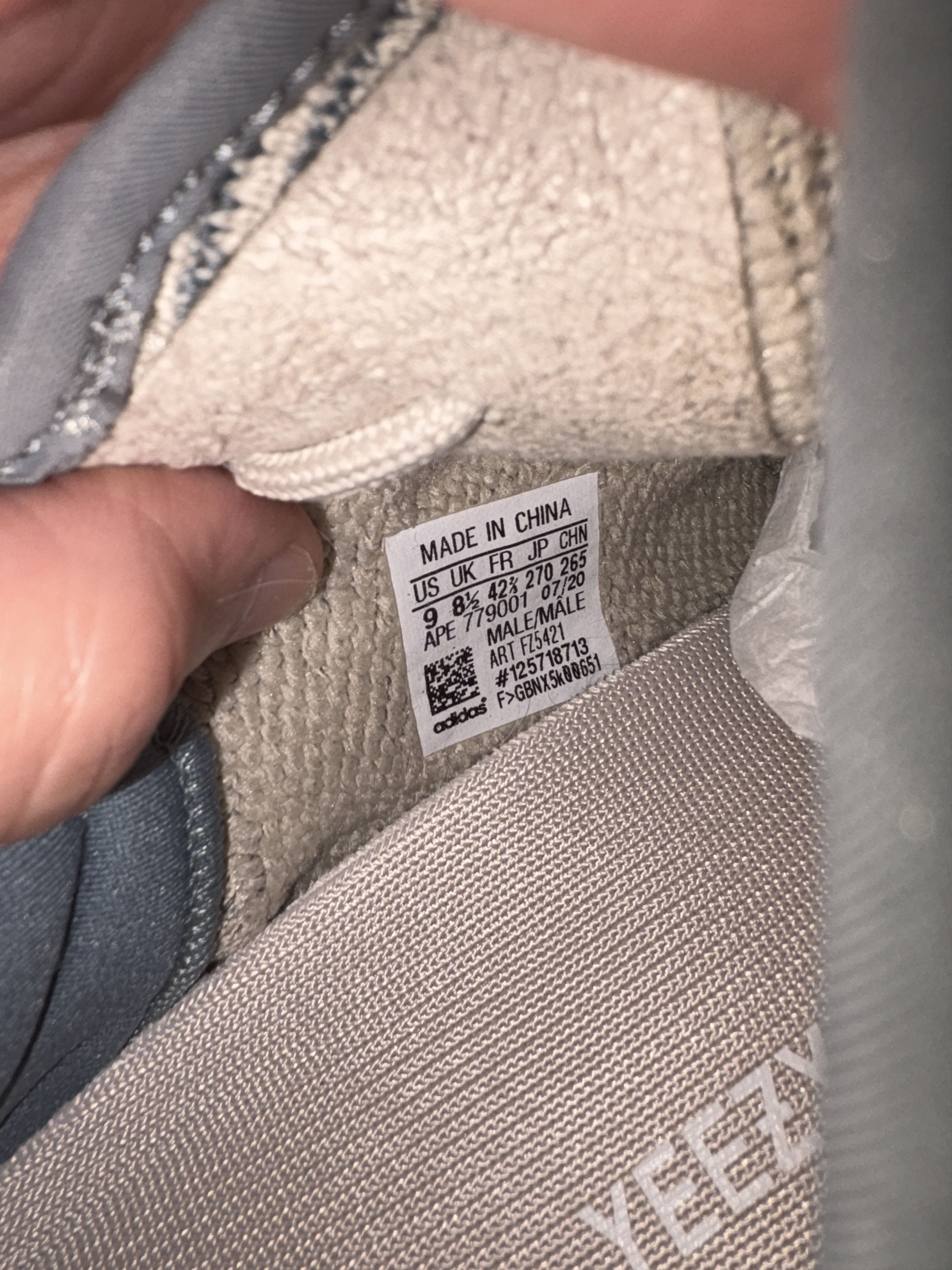 Adidas Yeezy Boost 350 V2 Israfi Size US 9 / EU 42 - 5 Thumbnail