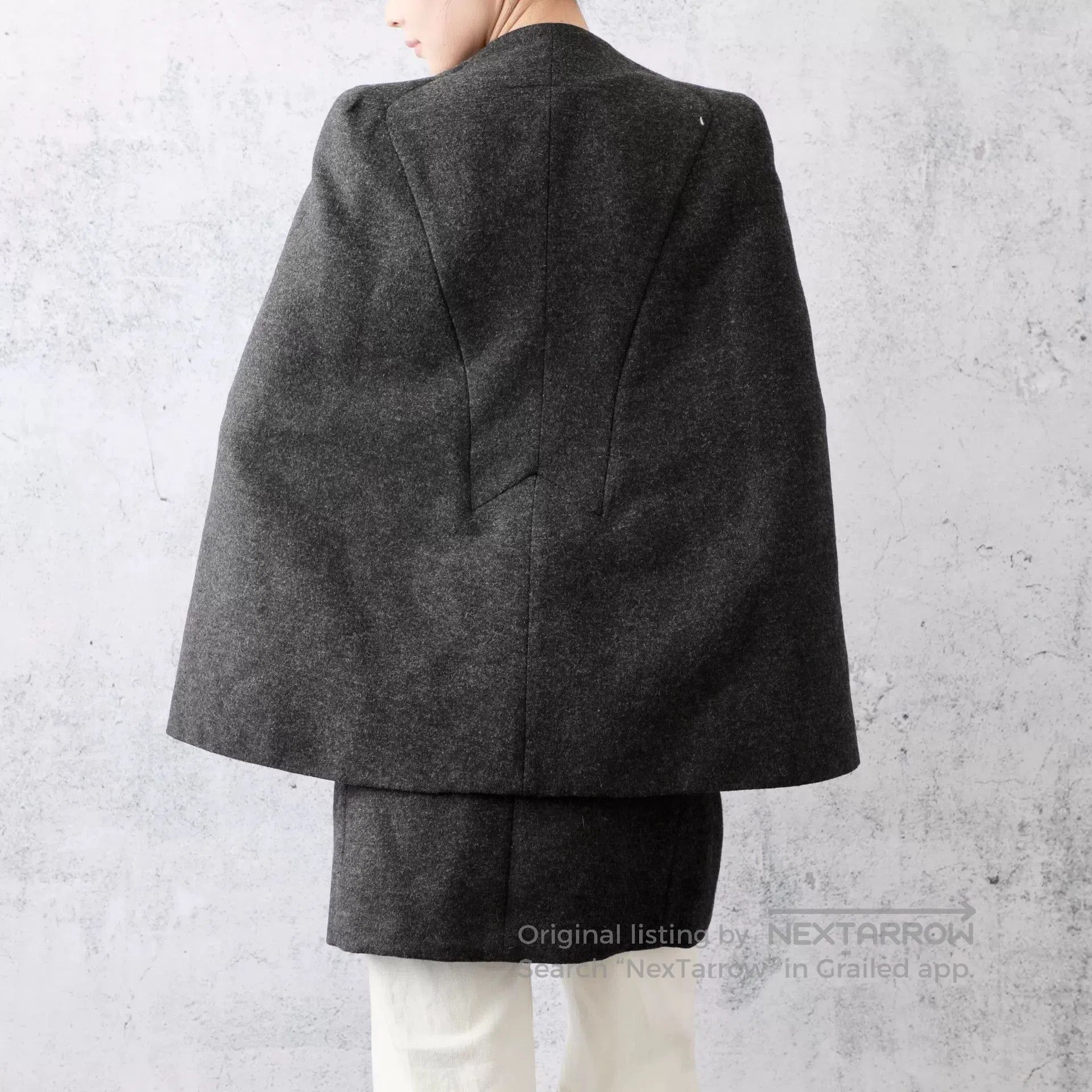 Givenchy Givenchy Dark Gray Cape Coat Size 36. Size XS / US 0-2 / IT 36-38 - 3 Thumbnail