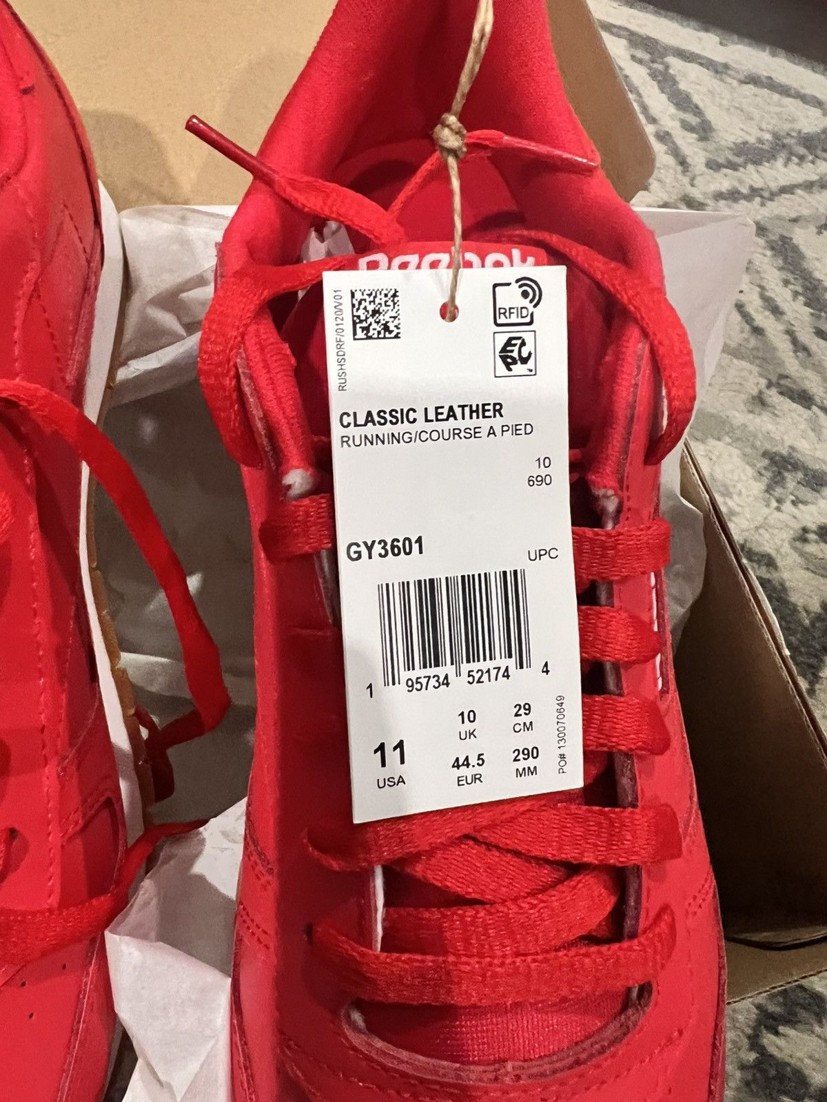 Reebok Reebok Red Classics Size US 12 / EU 45 - 9 Thumbnail