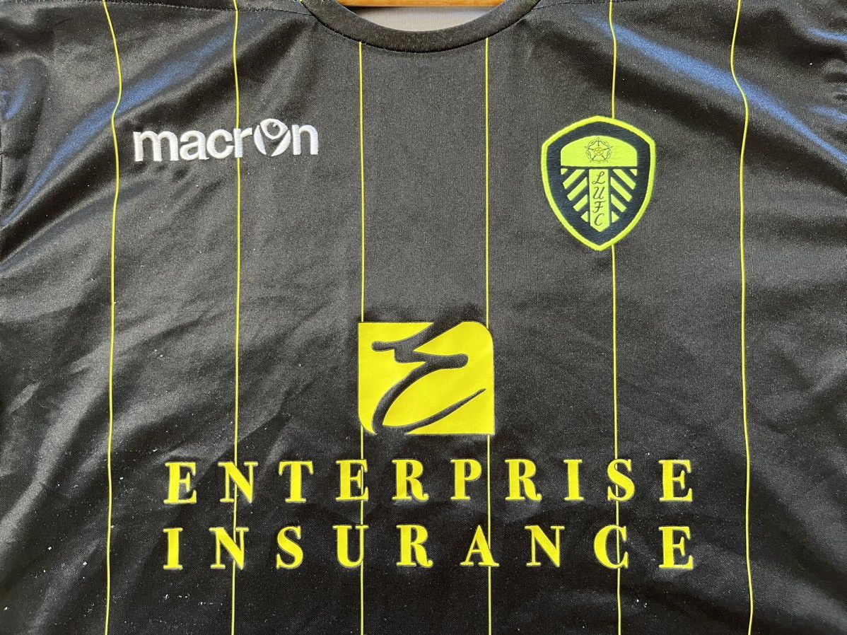 Macron MACRON LEEDS UNITED 2011/2012 AWAY SOCCER JERSEY FOOTBALL Size US XXL / EU 58 / 5 - 3 Thumbnail