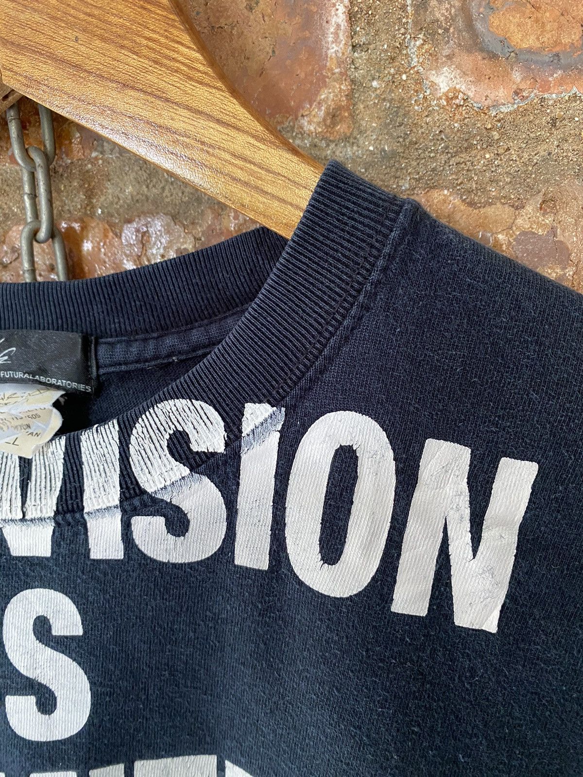 Futura × Subware 2000s Futura your vision in unlimited Size US S / EU 44-46 / 1 - 7 Thumbnail