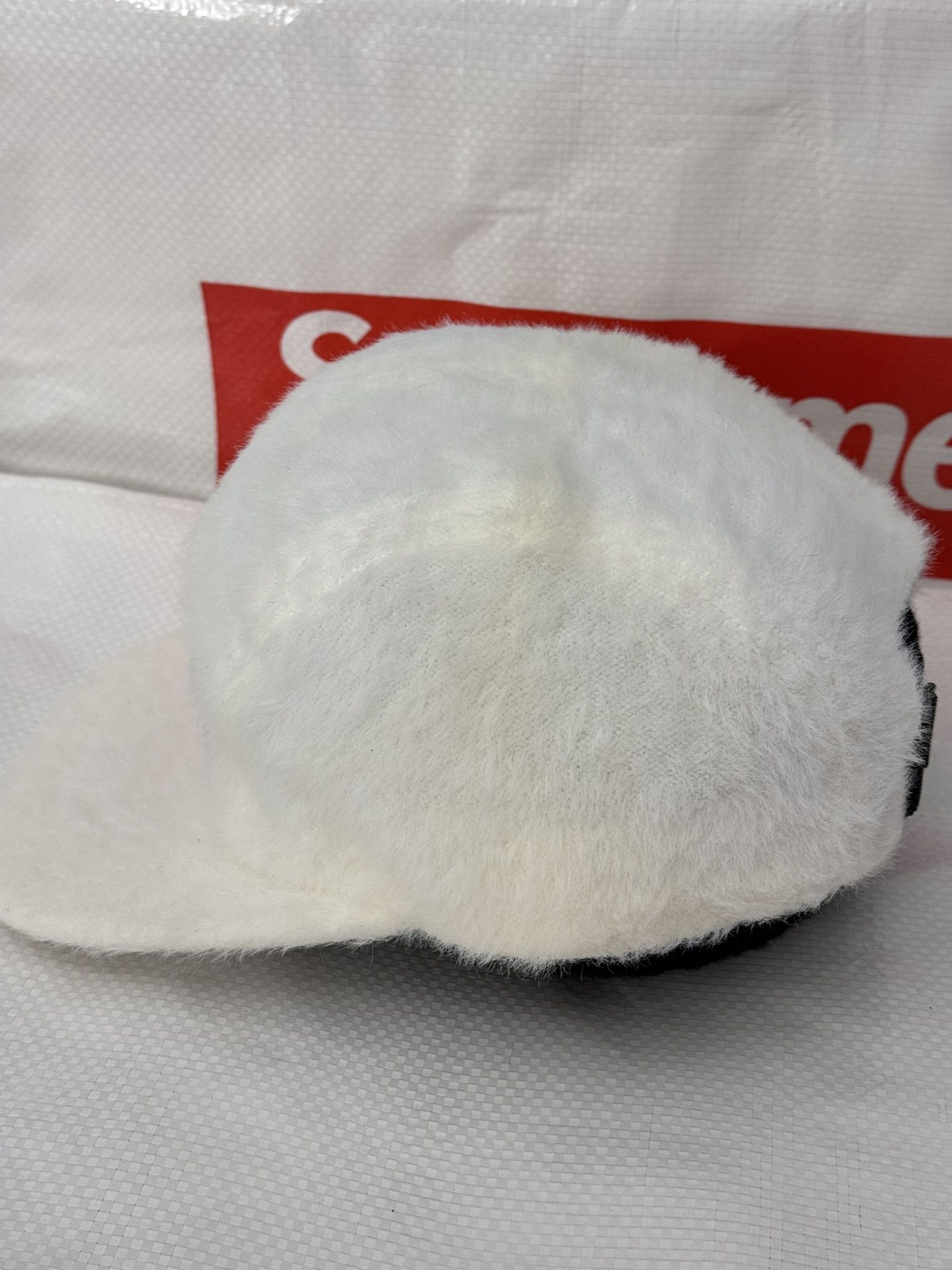 Supreme Supreme Faux Fur Camp Cap White fw 19 Size ONE SIZE - 3 Thumbnail