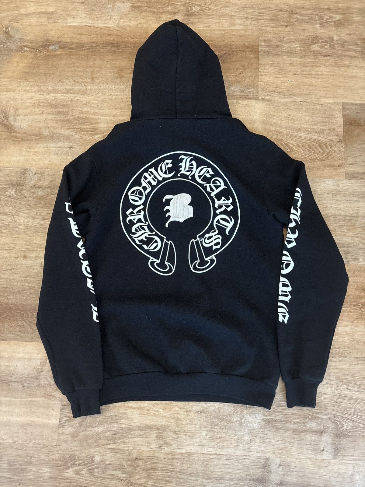 Chrome Hearts Chrome hearts Bella Hadid Pullover Hoodie Size M Size US M / EU 48-50 / 2 - 3 Thumbnail