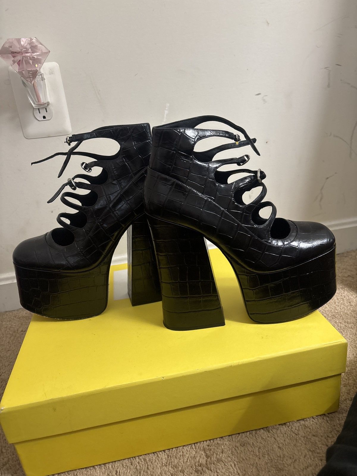 Other Marc Jacobs THE CROC EMBOSSED KIKI ANKLE BOOT Size US 9 / IT 39 - 1 Thumbnail