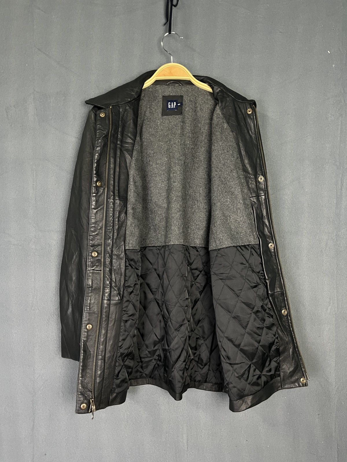 Gap GAP Zip Up Leather Jacket Black Vintage Size US S / EU 44-46 / 1 - 6 Thumbnail