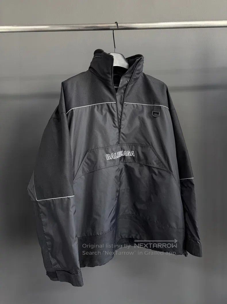 Balenciaga Balenciaga Half Zip Waterproof Hooded Logo Long Sleeve Jac Size US S / EU 44-46 / 1 - 1 Thumbnail