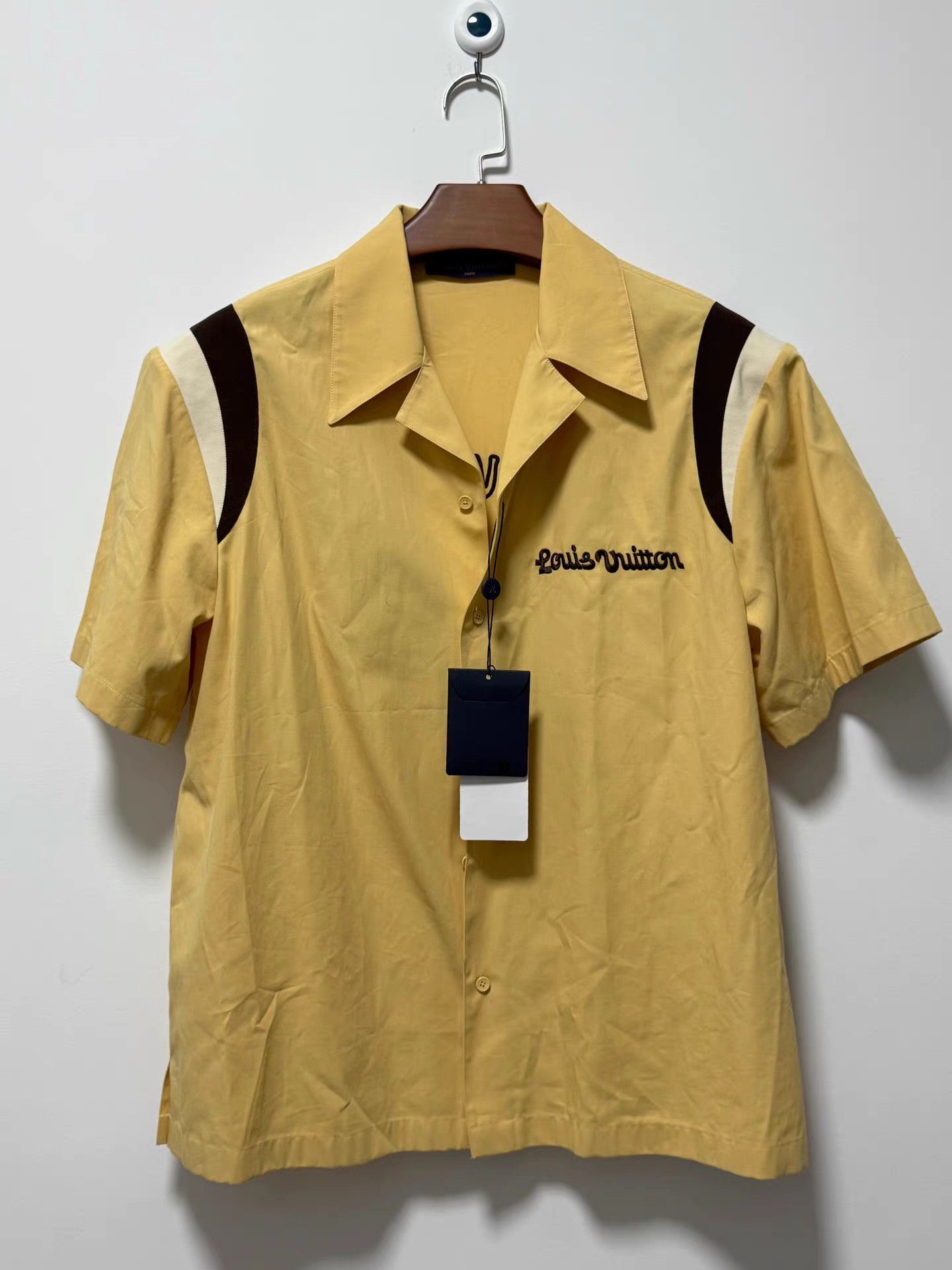 Louis Vuitton Louis Vuitton x Tyler V-Neck Button-Up Color-Block Shirt K13 Size US L / EU 52-54 / 3 - 1 Thumbnail
