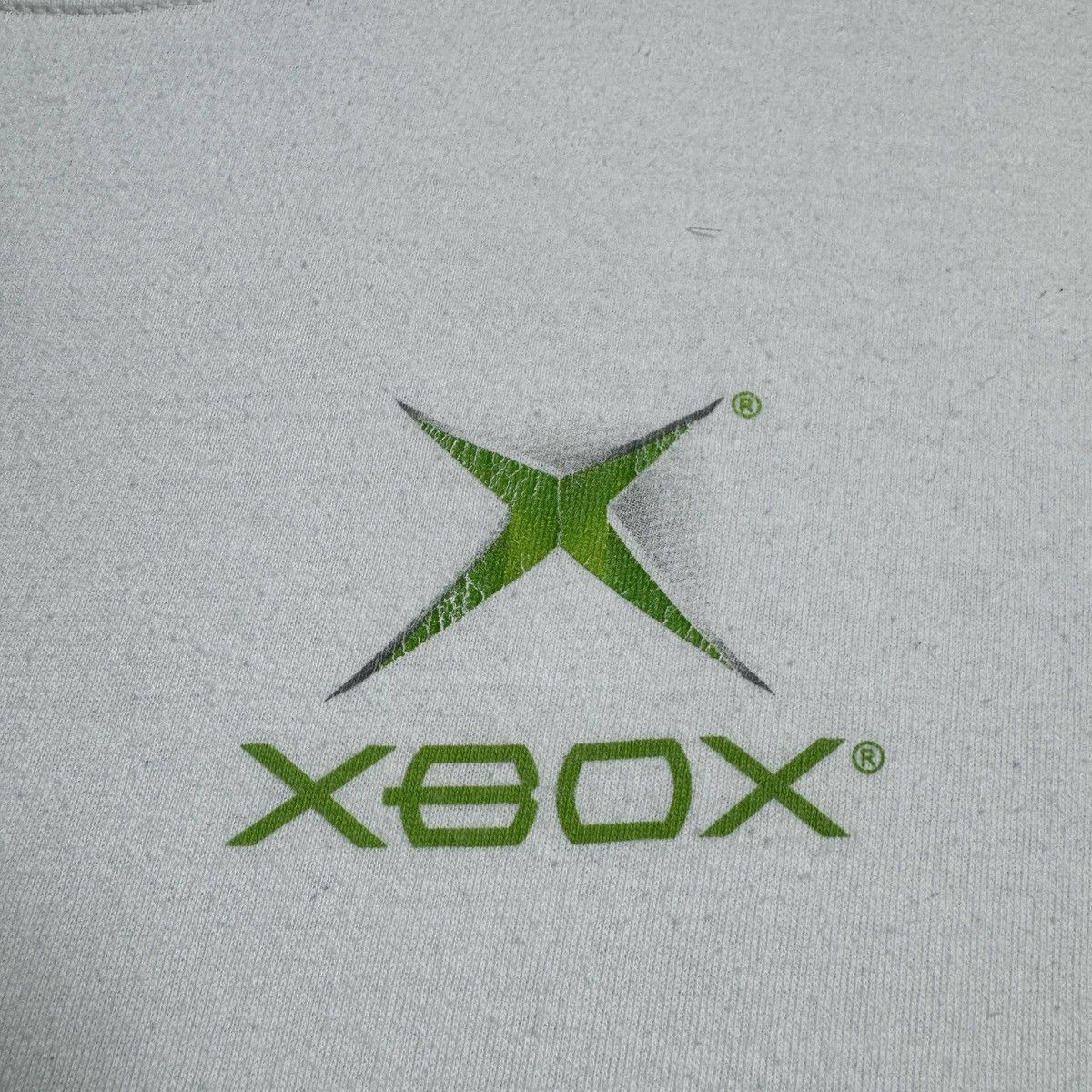 Vintage 2000s XBOX logo video game promo tee Y2K microsoft